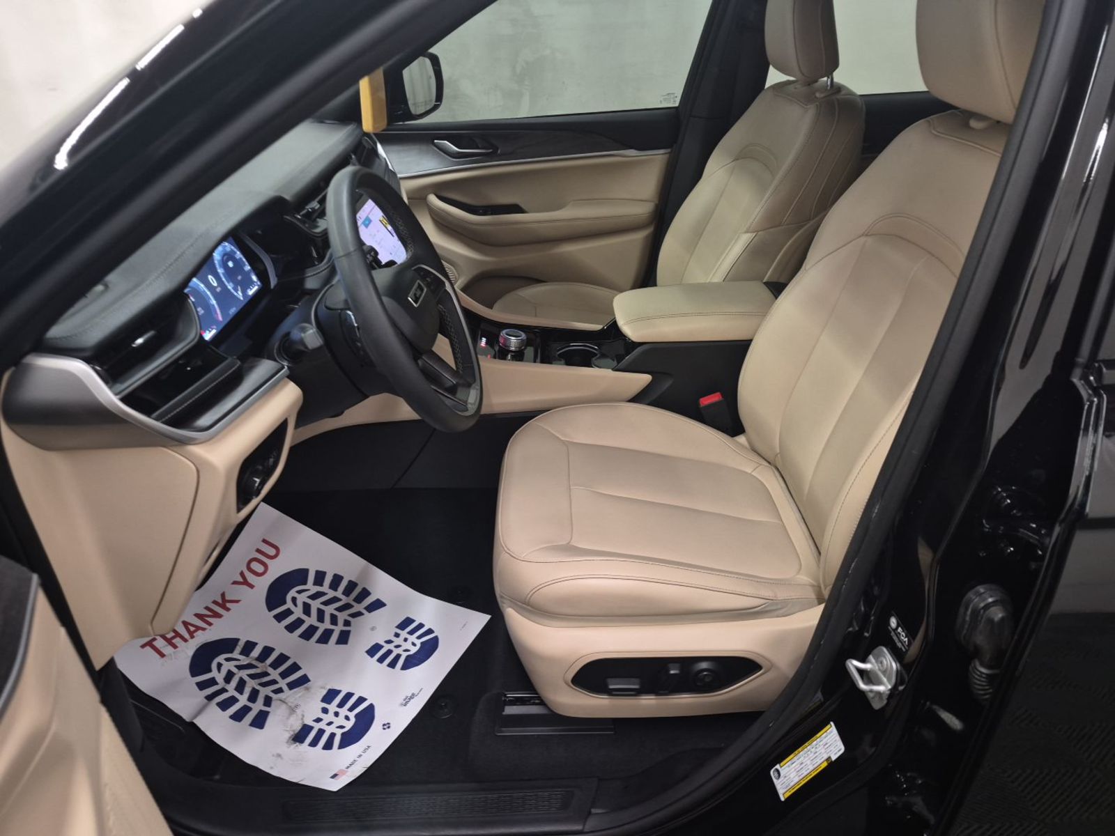 2023 Jeep Grand Cherokee  Limited AWD