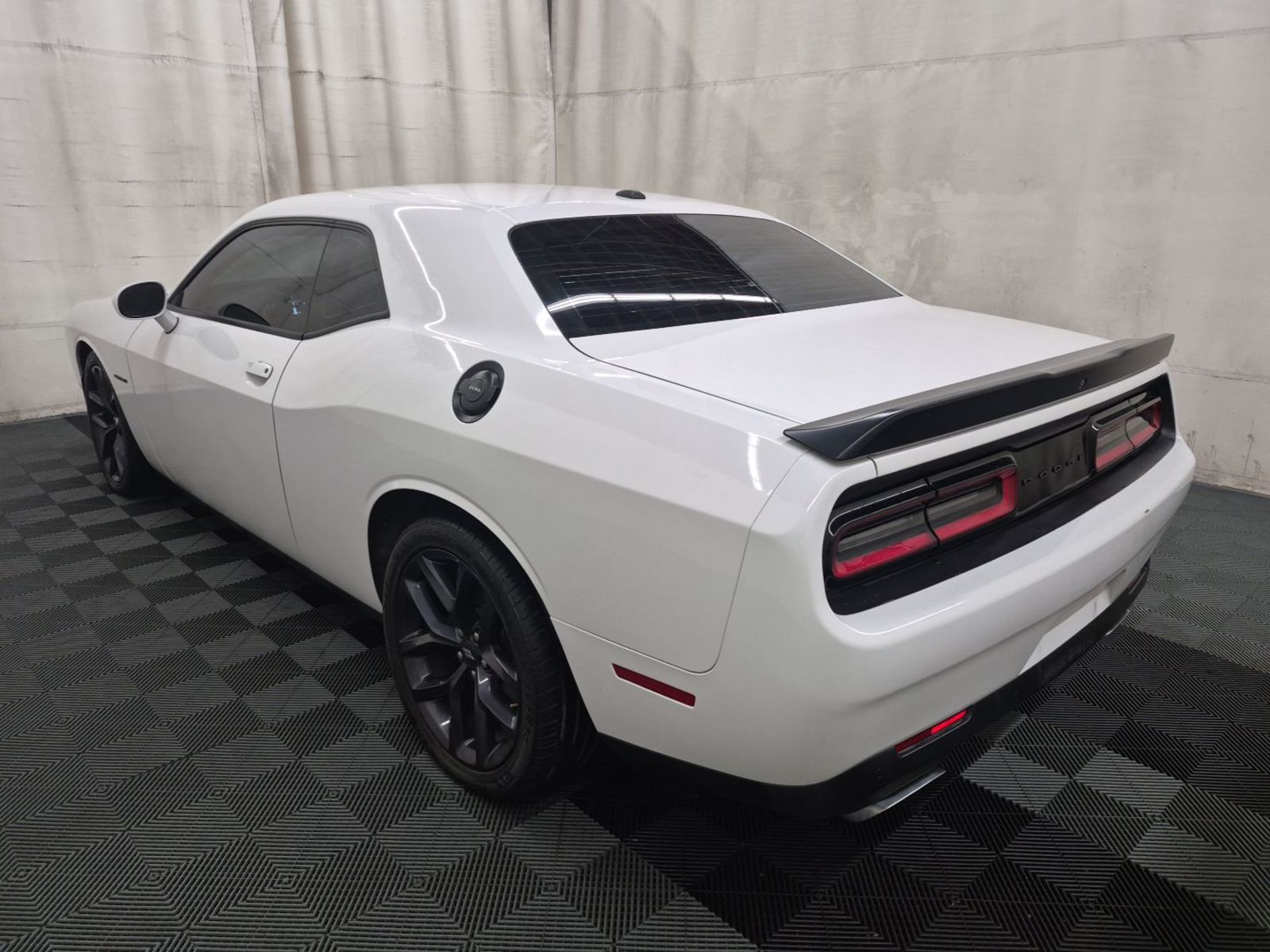 2020 Dodge Challenger  R/T RWD