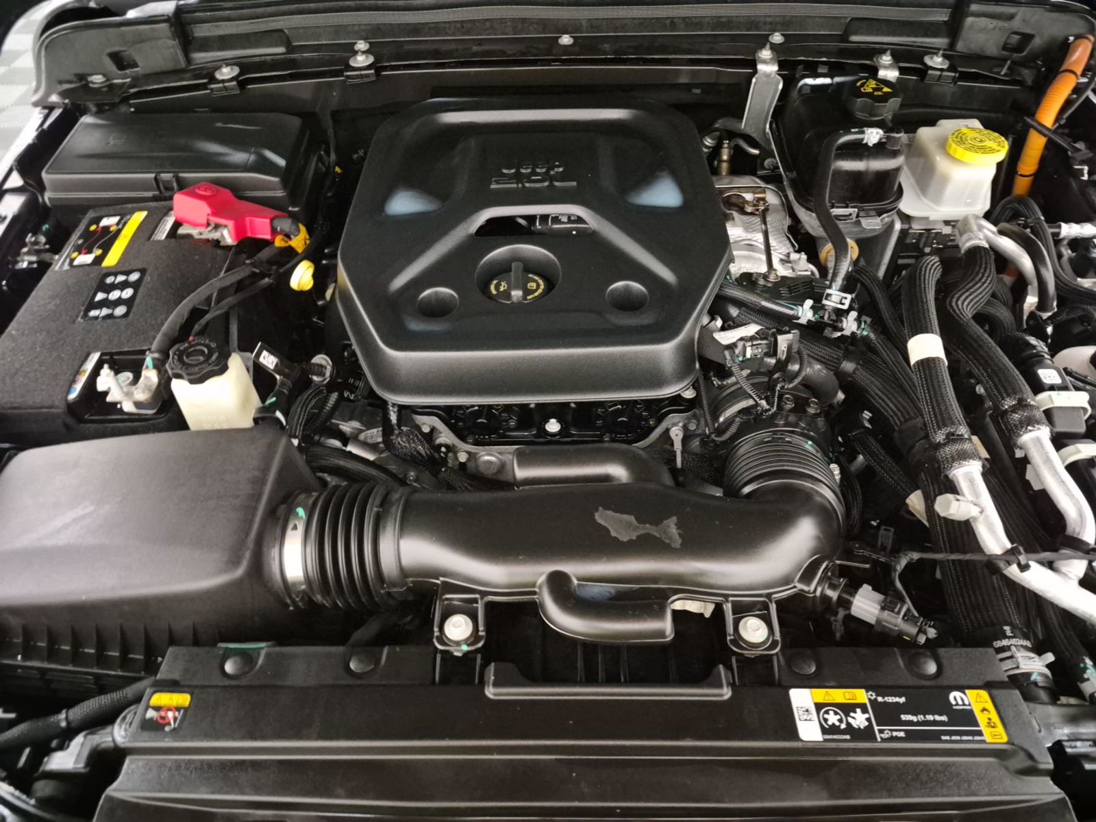 2023 Jeep Wrangler   AWD