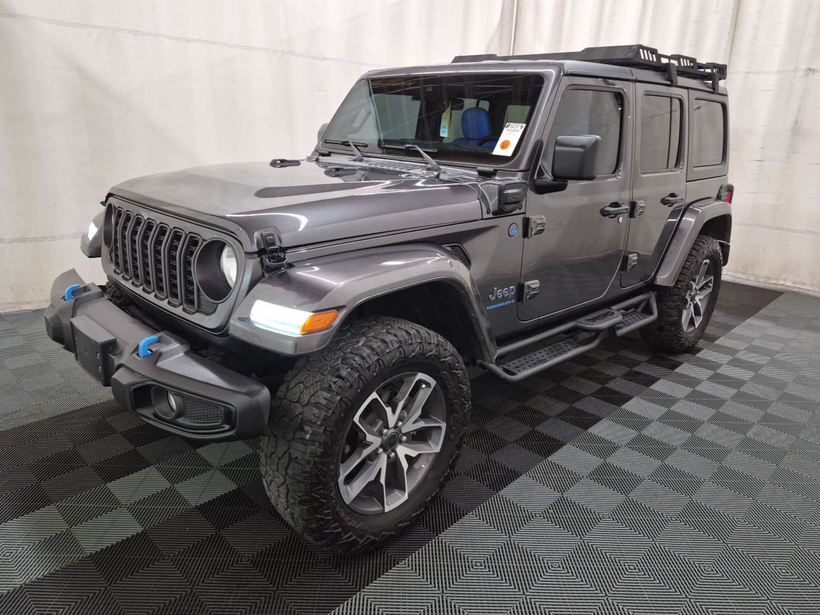 2024 Jeep Wrangler   AWD