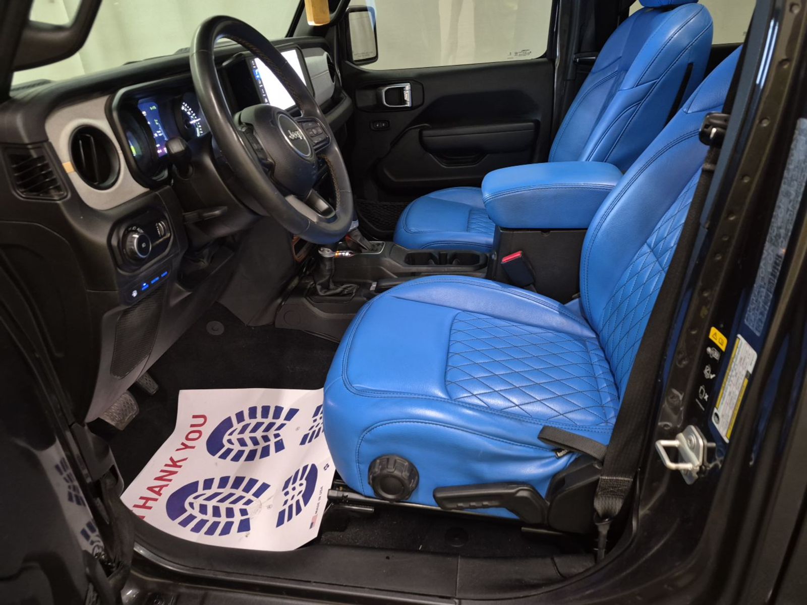 2024 Jeep Wrangler   AWD