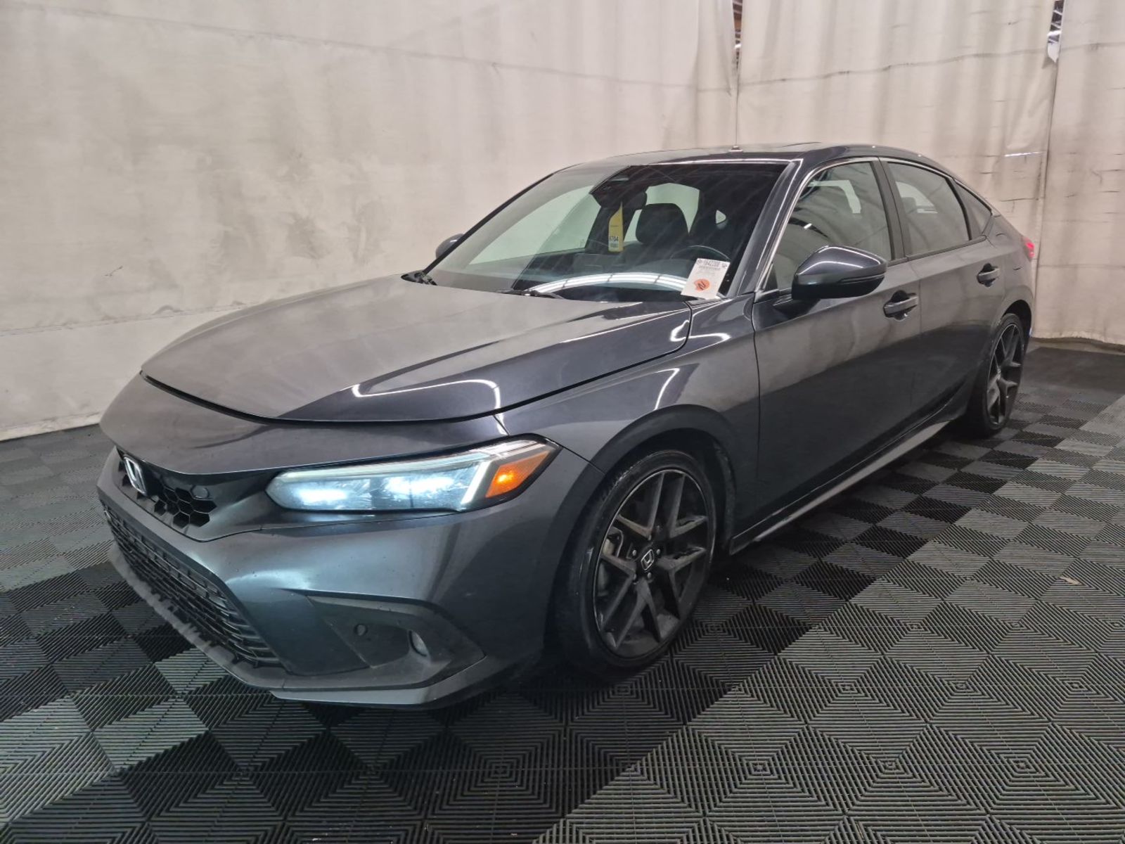 2024 Honda Civic Hatchback   FWD