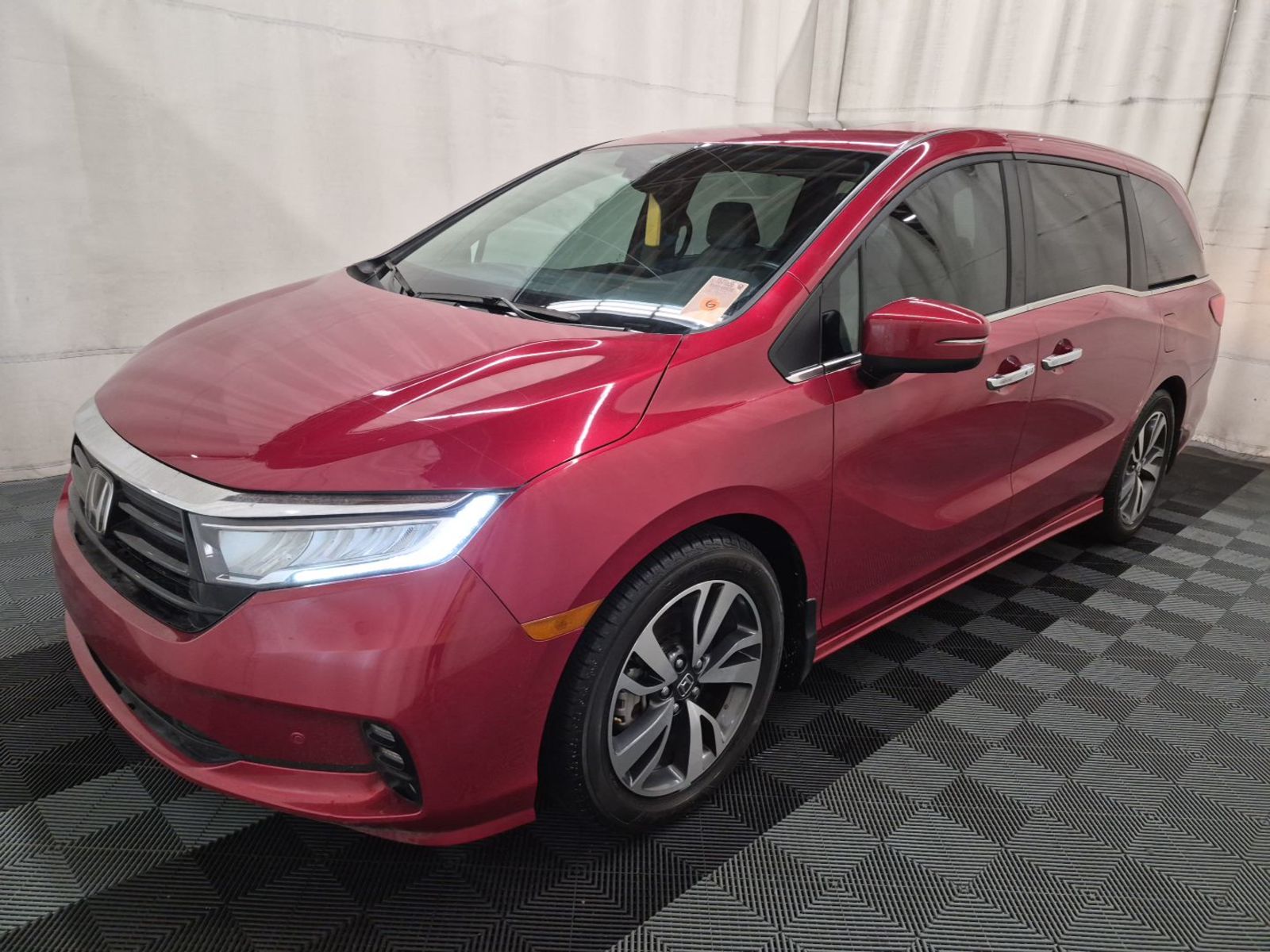 2023 Honda Odyssey  Touring FWD