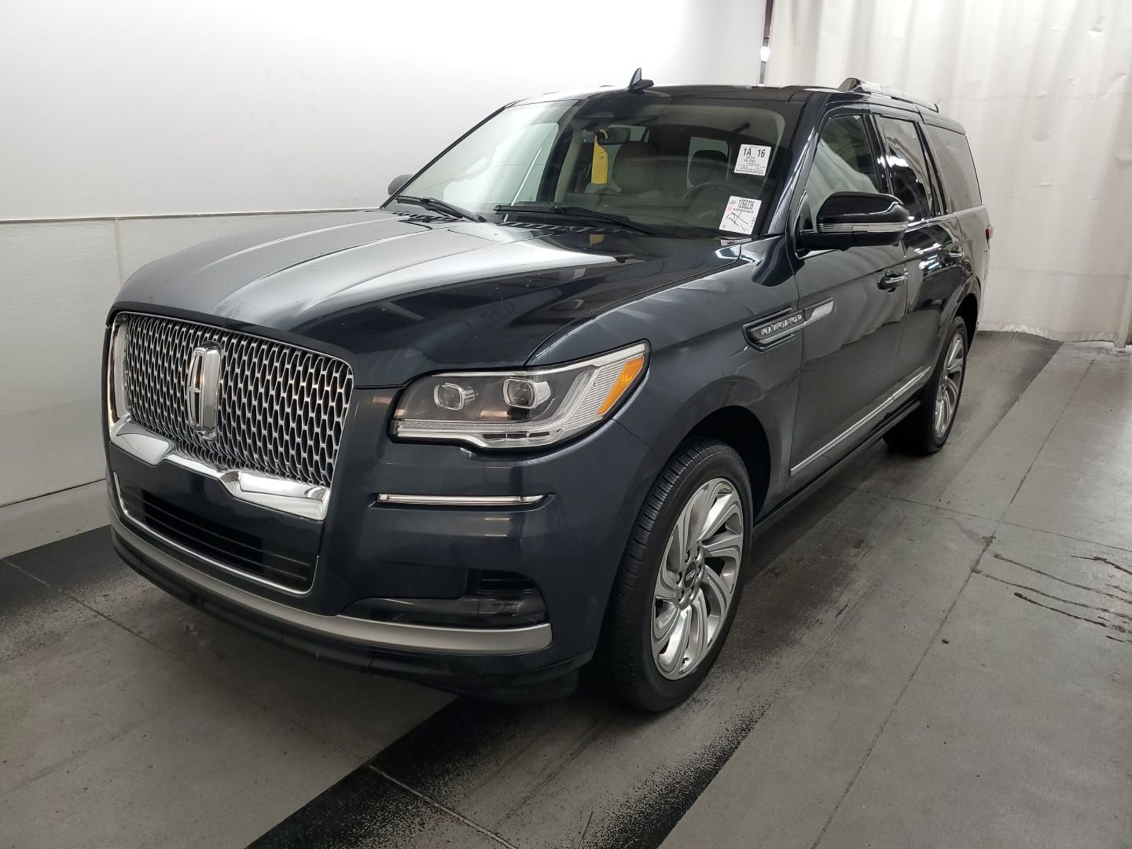 2024 Lincoln Navigator  Reserve AWD