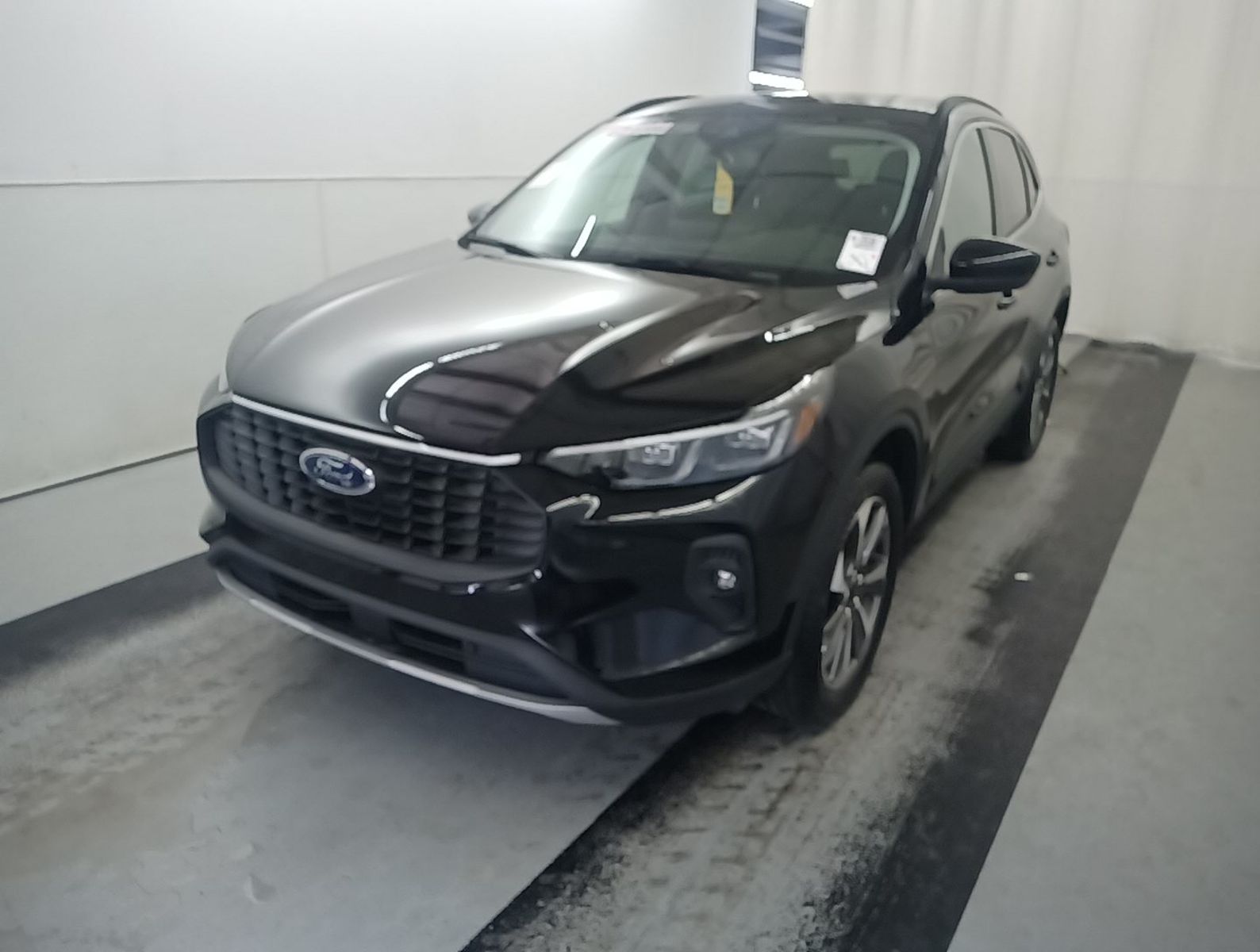 2025 Ford Escape   AWD