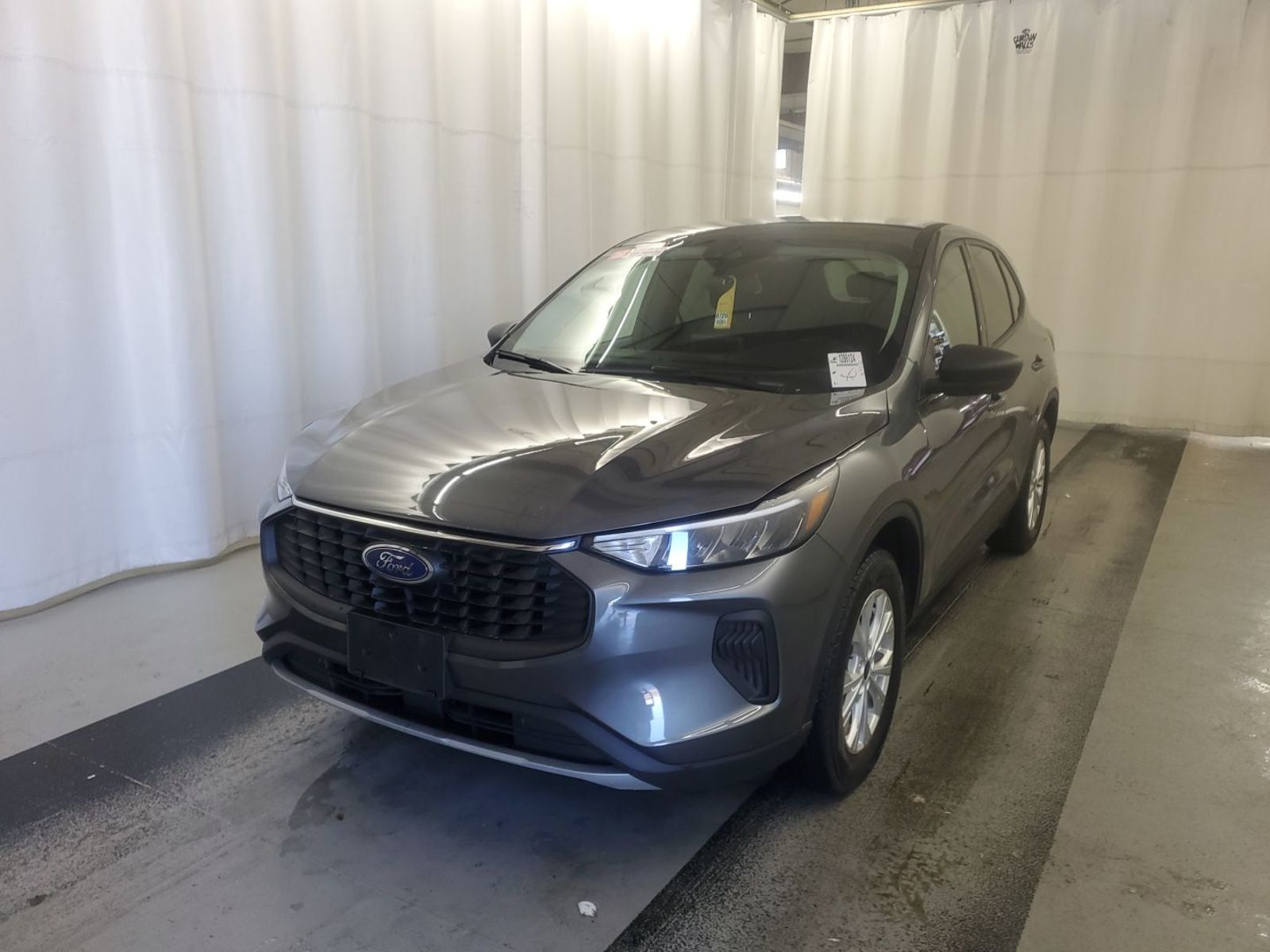 2025 Ford Escape   AWD