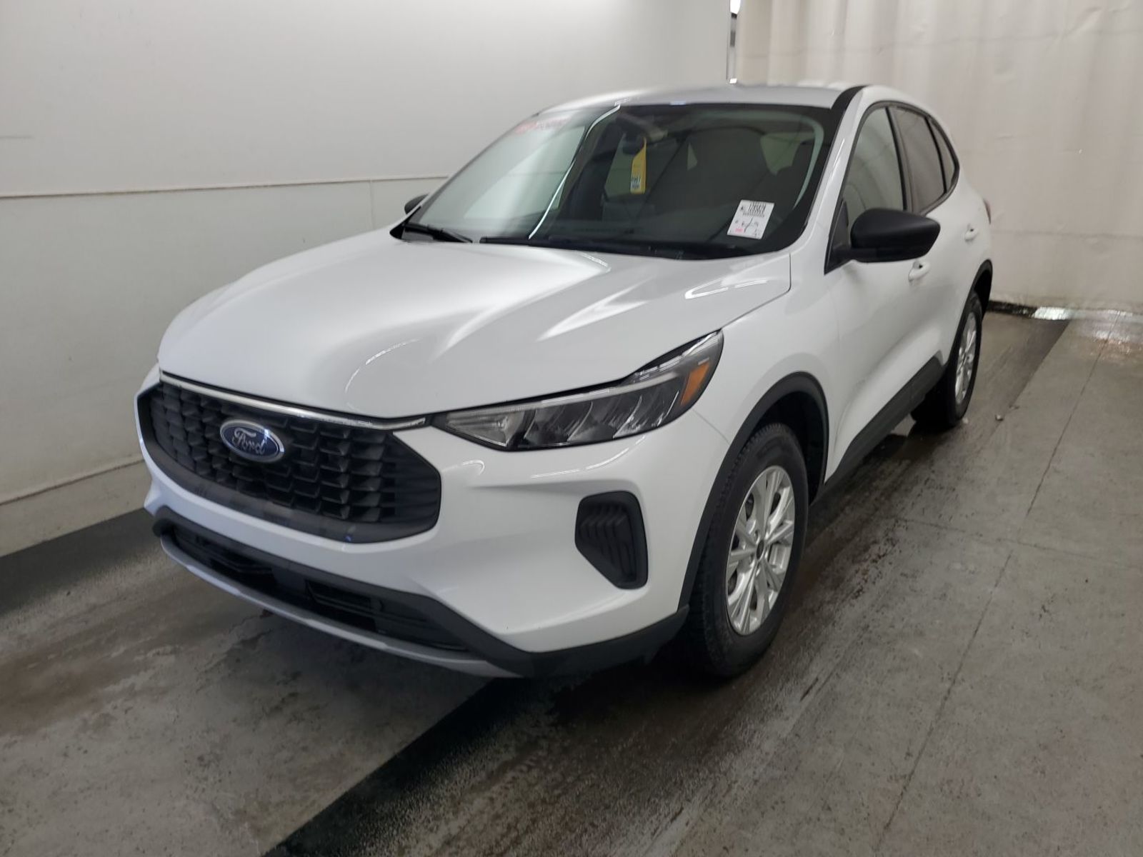 2025 Ford Escape   AWD