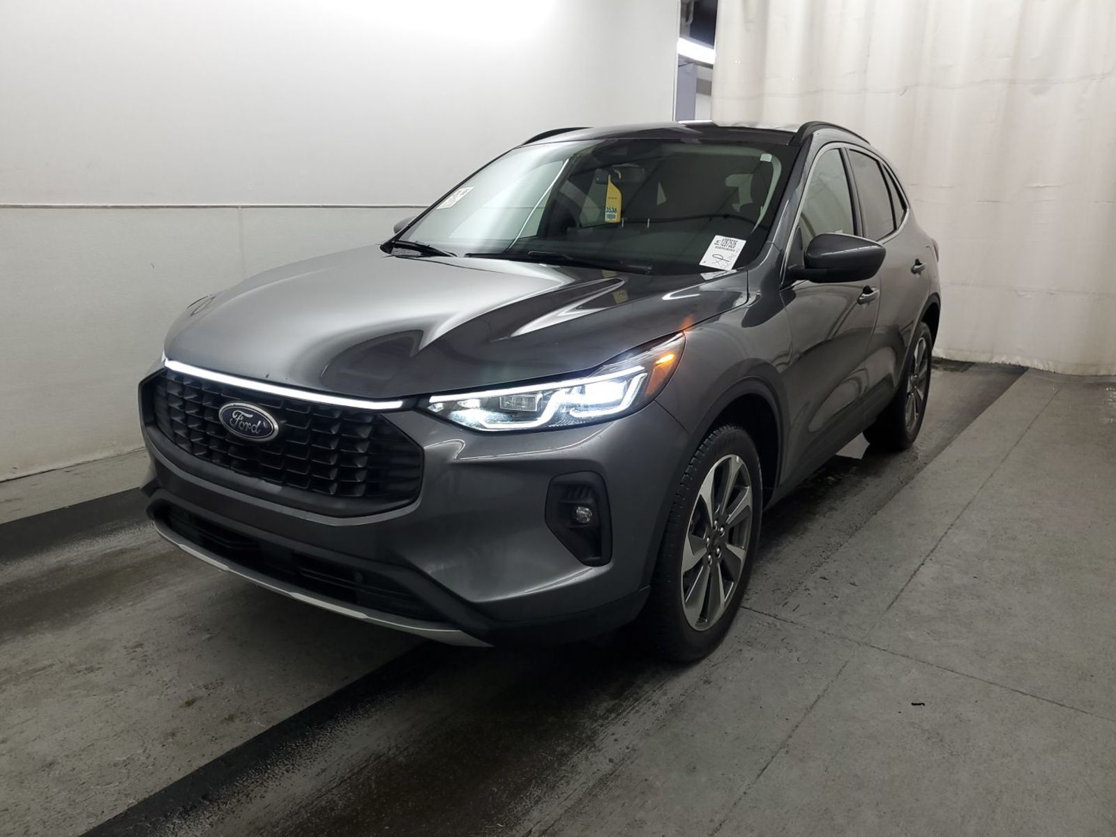 2025 Ford Escape   AWD