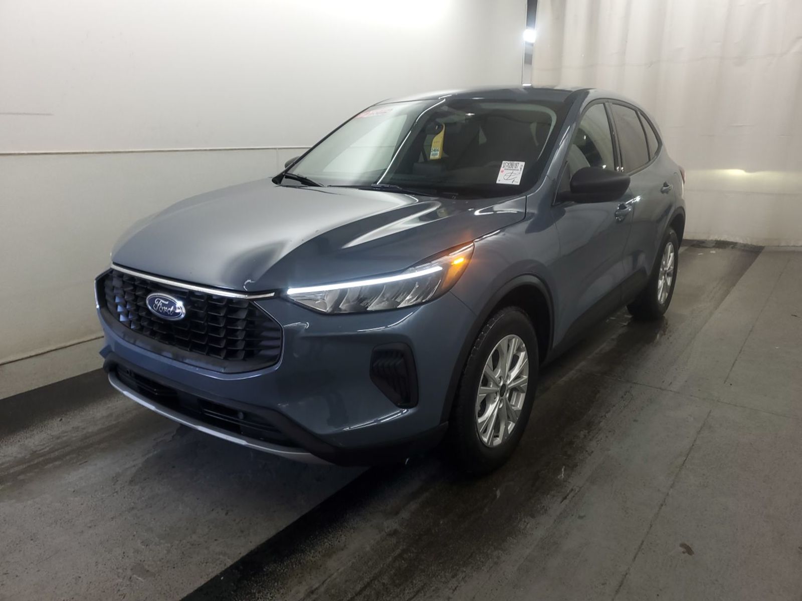 2025 Ford Escape   AWD