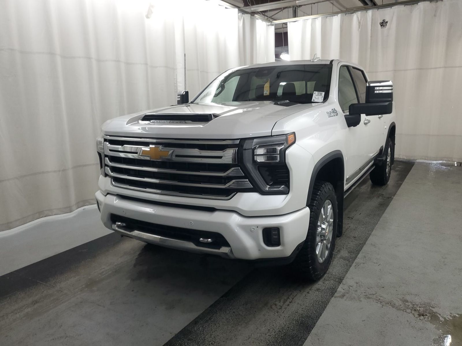2024 Chevrolet Silverado 3500  3500HD High Country AWD