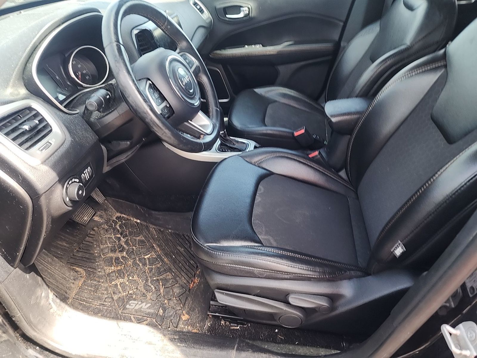 2020 Jeep Compass  Latitude AWD