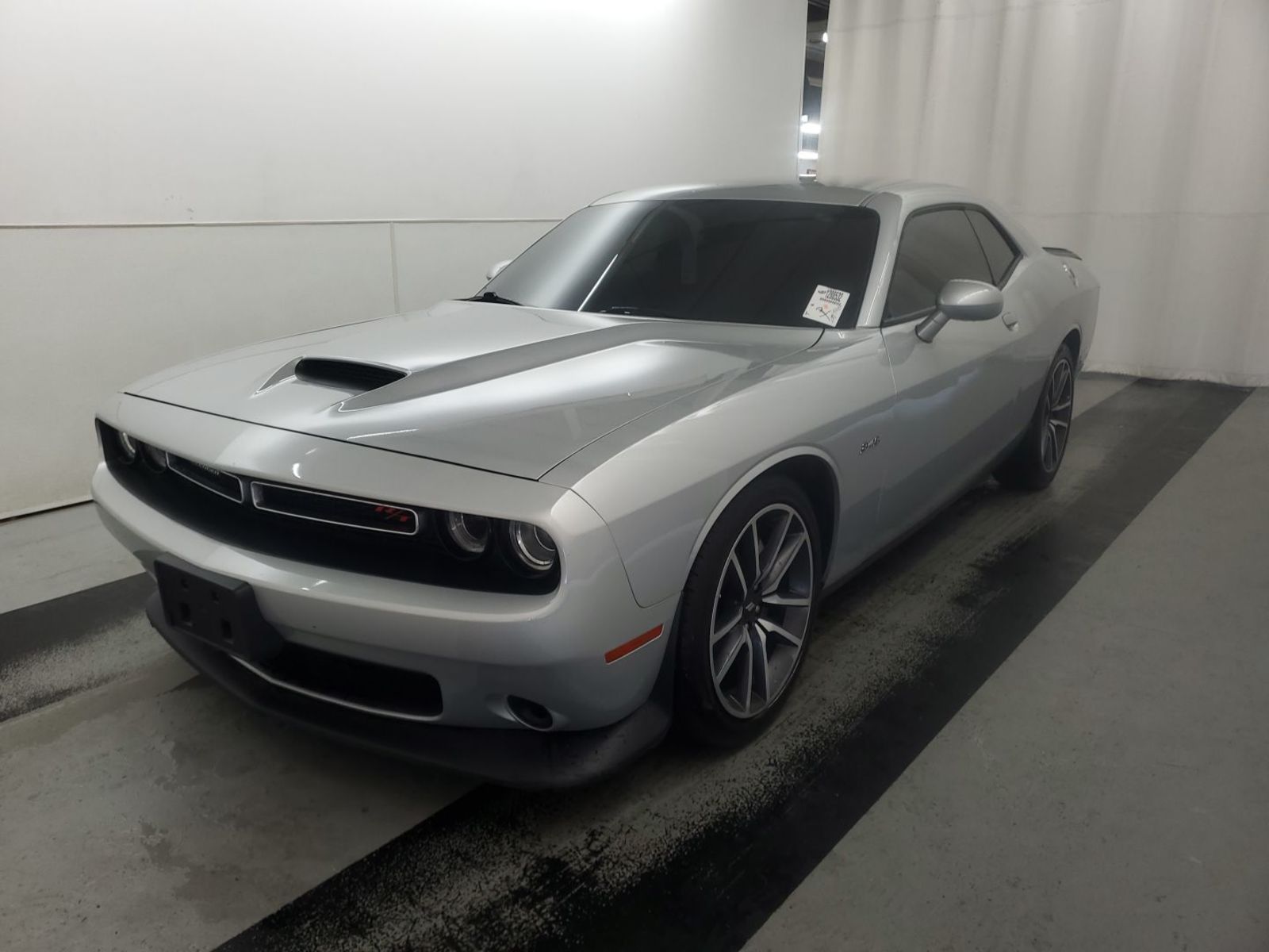 2023 Dodge Challenger R/T RWD 48269 miles - купити Авто з сша