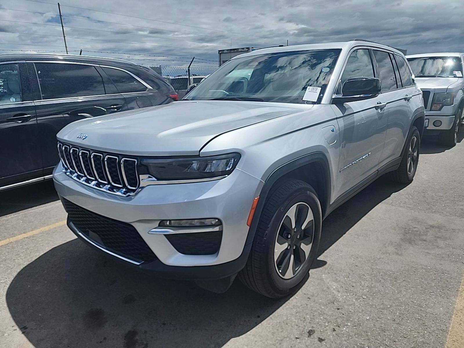 2024 Jeep Grand Cherokee   AWD