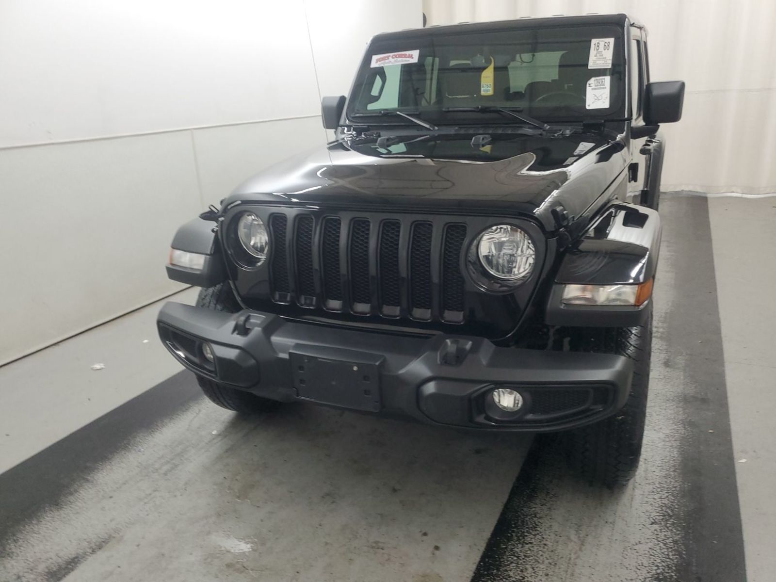 2022 Jeep Wrangler   AWD