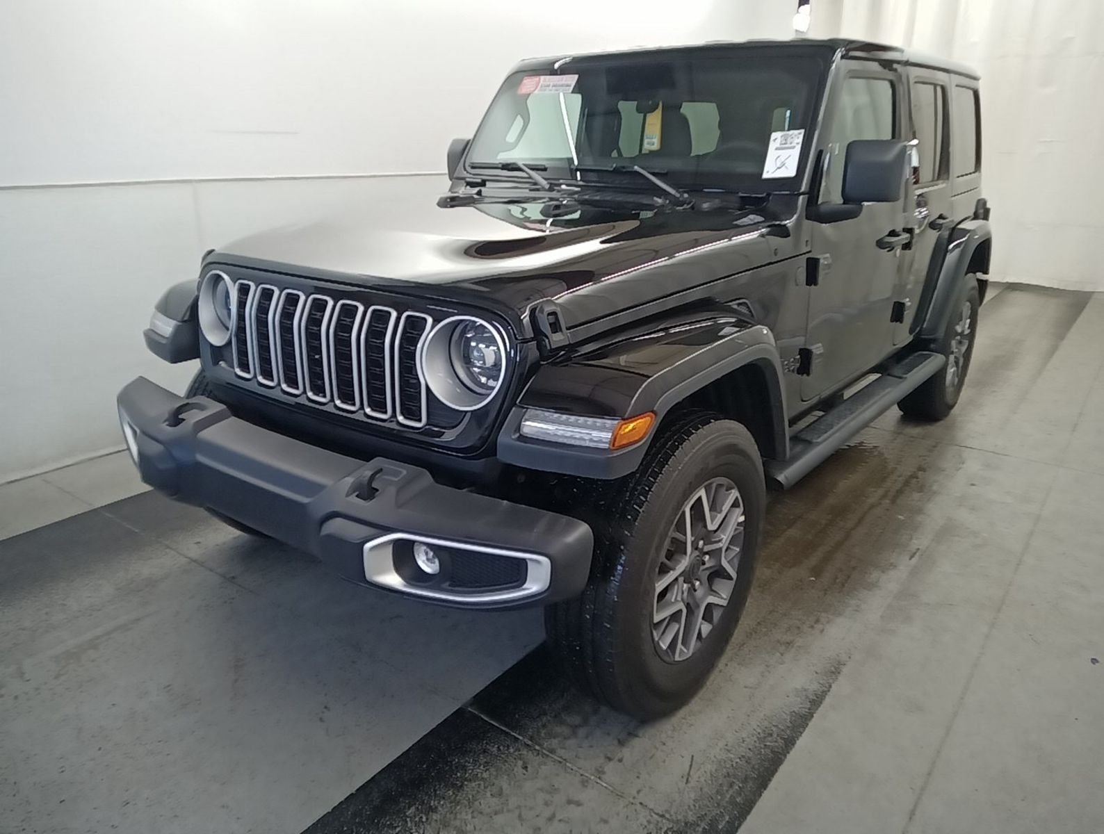 2025 Jeep Wrangler  Sahara AWD