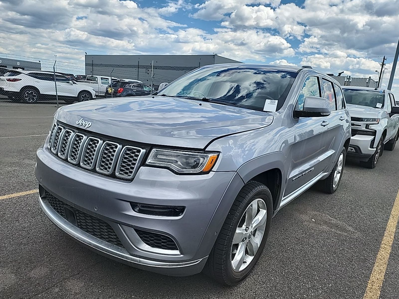 2021 Jeep Grand Cherokee  Summit AWD