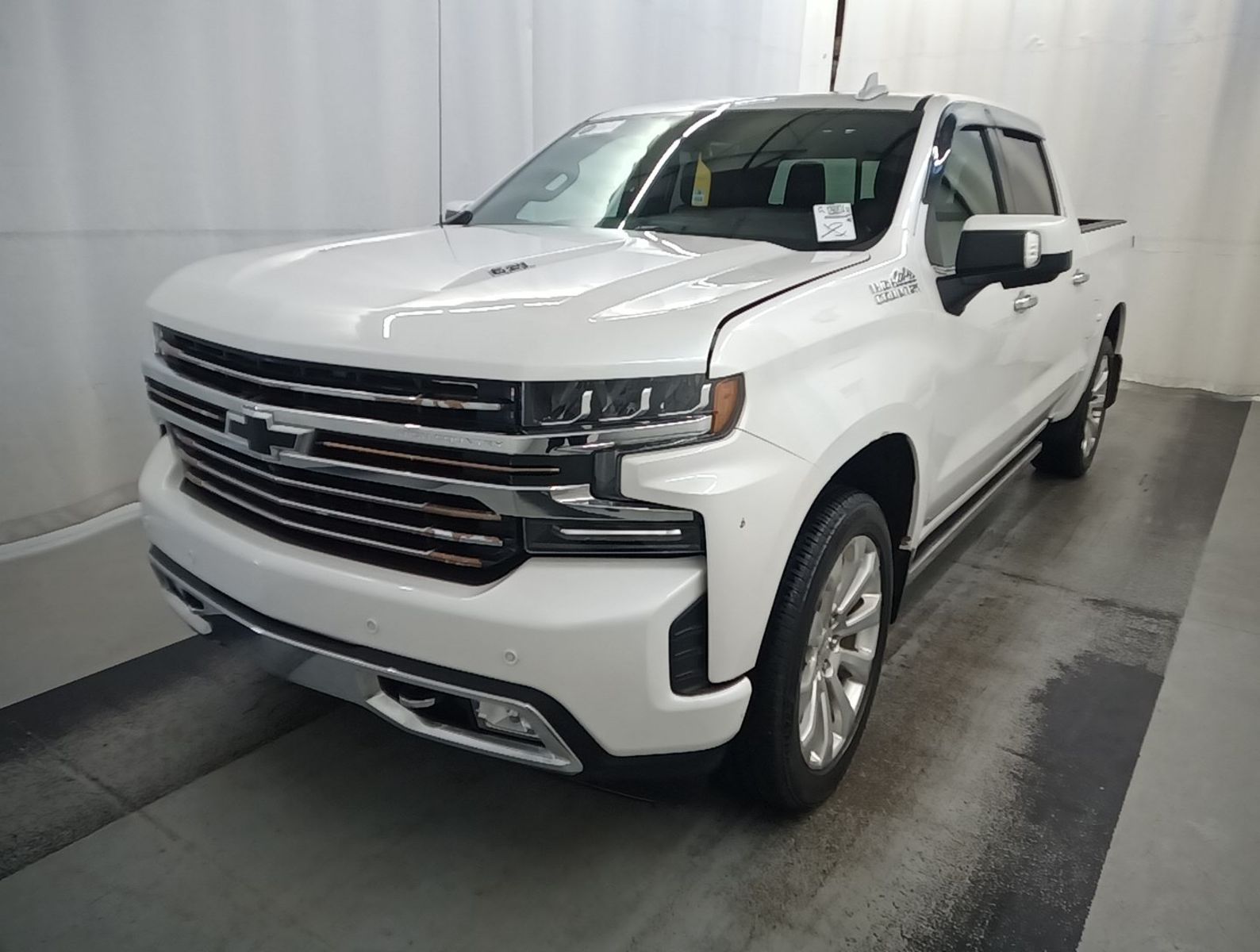 2019 Chevrolet Silverado 1500  High Country AWD