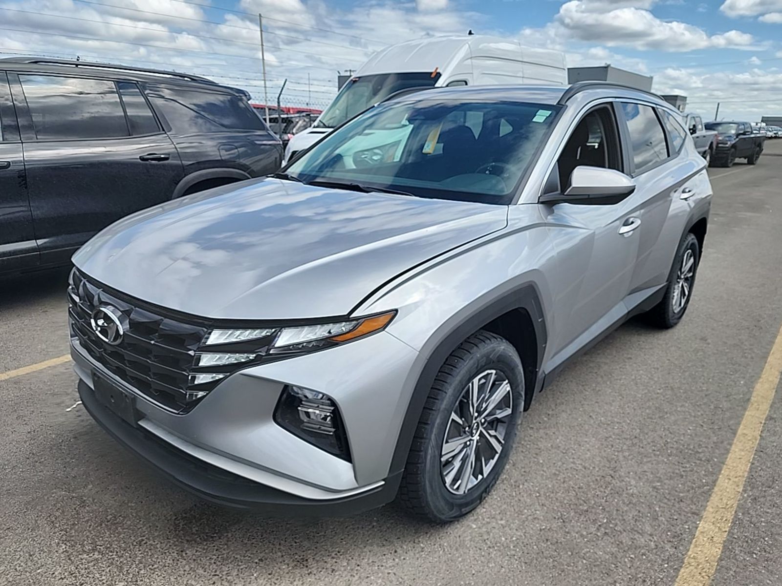 2024 Hyundai Tucson Hybrid   AWD