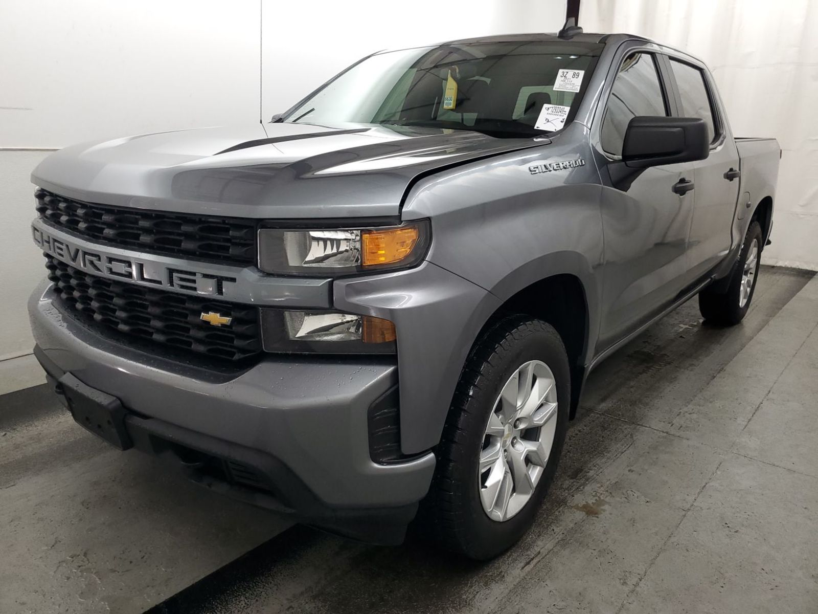 2021 Chevrolet Silverado 1500  Custom AWD