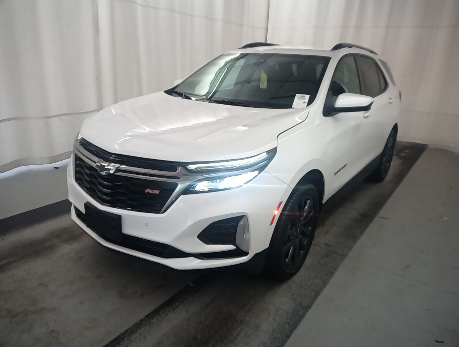 2022 Chevrolet Equinox  RS AWD