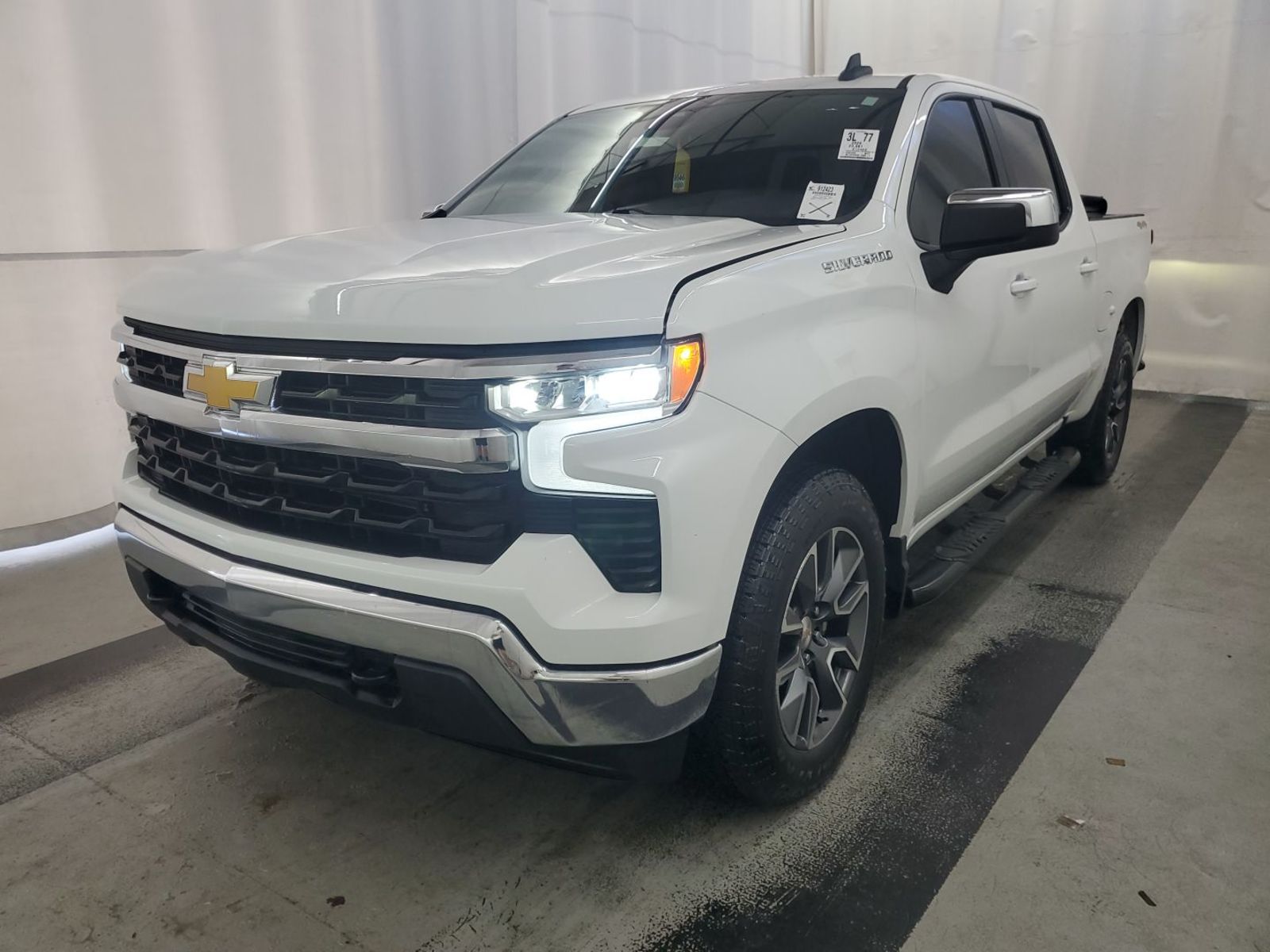 2024 Chevrolet Silverado 1500   AWD