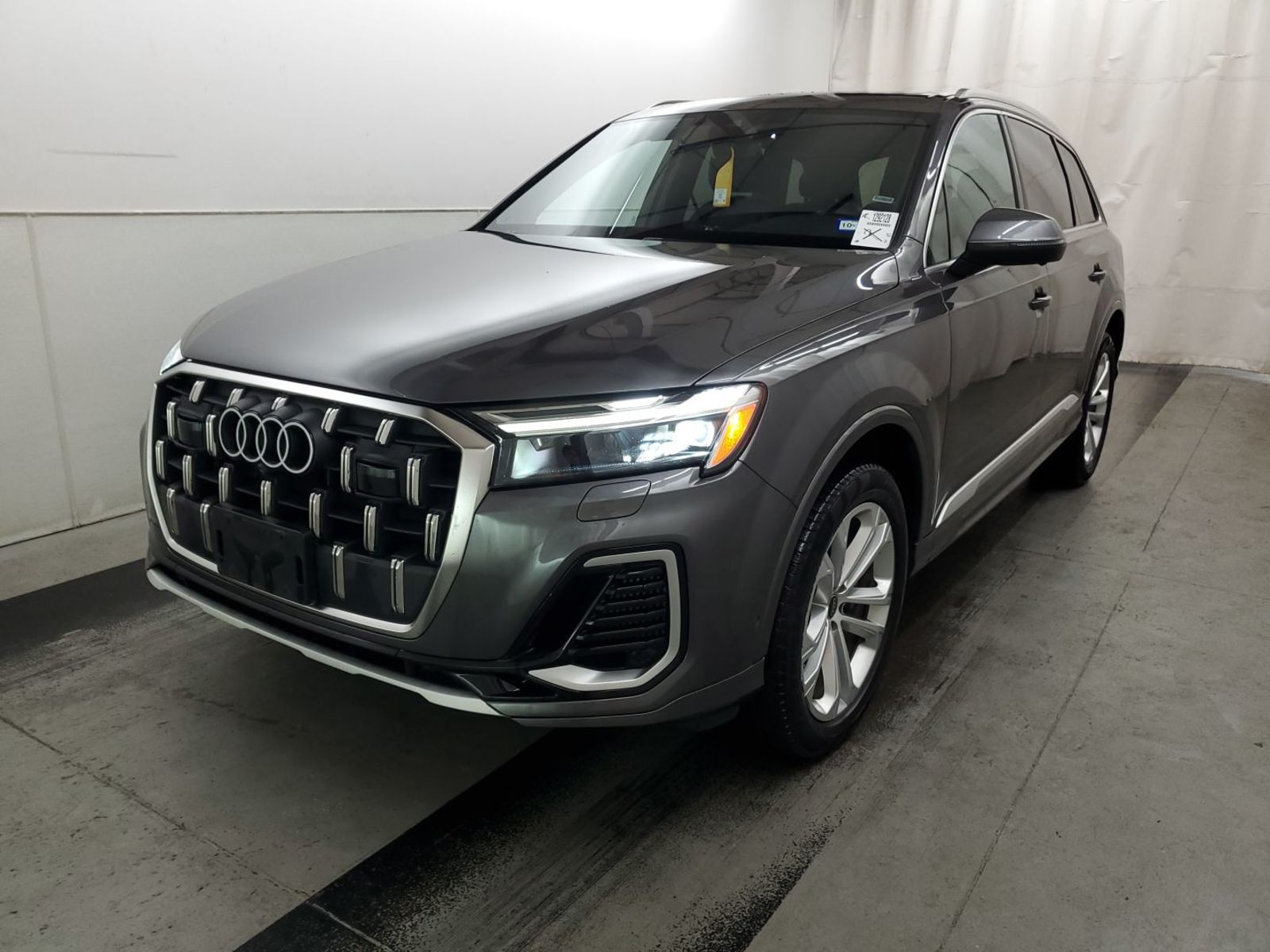 2025 Audi Q7   AWD