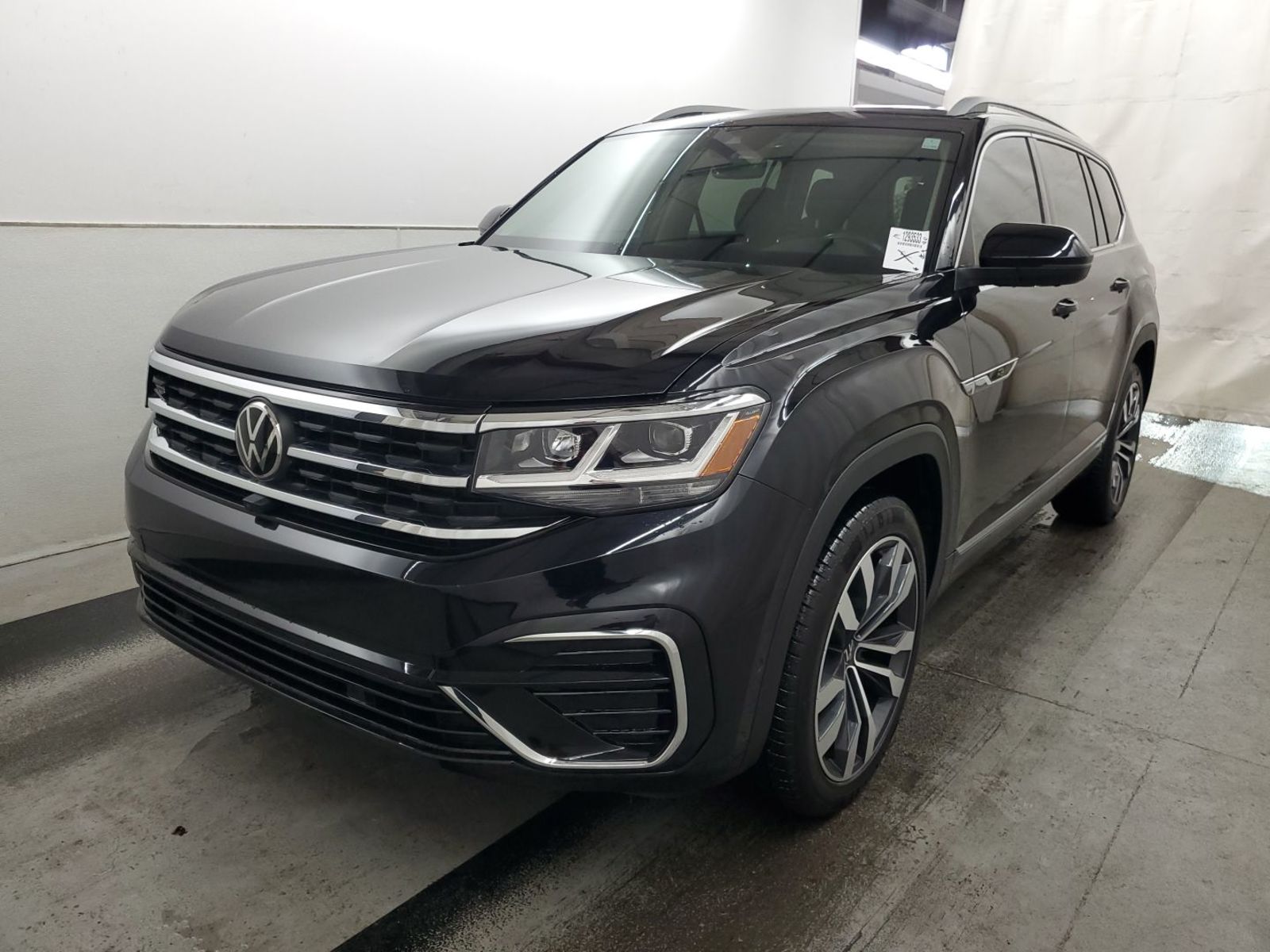 2022 Volkswagen Atlas   AWD