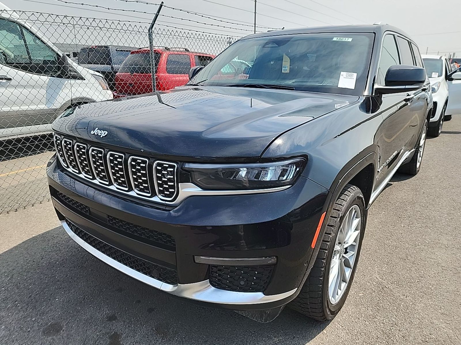 2023 Jeep Grand Cherokee  Summit AWD