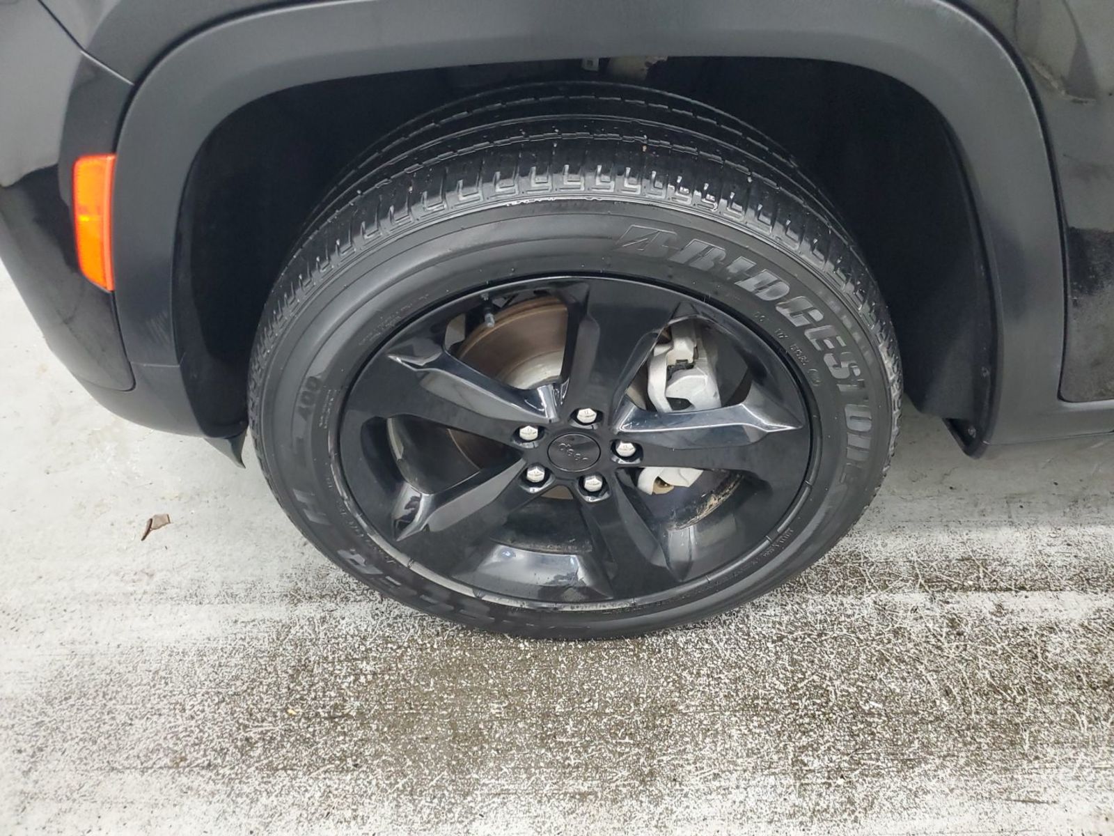 2024 Jeep Grand Cherokee   AWD