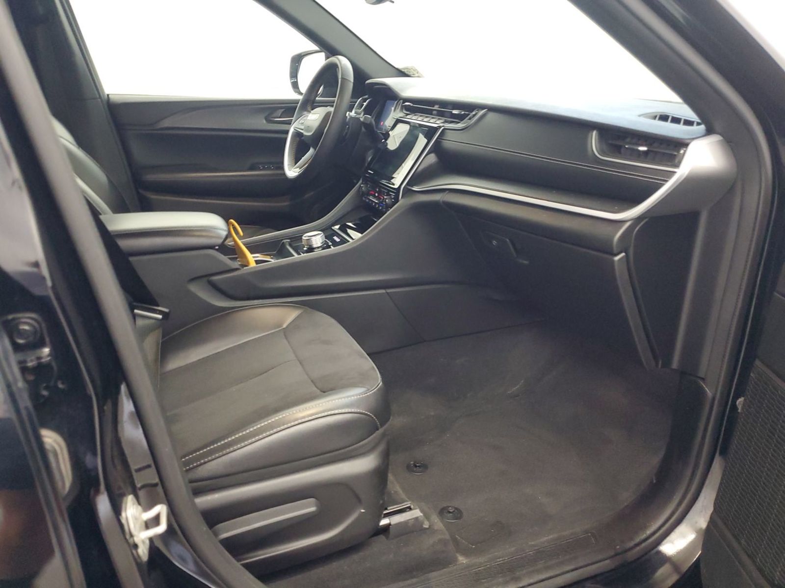 2024 Jeep Grand Cherokee   AWD