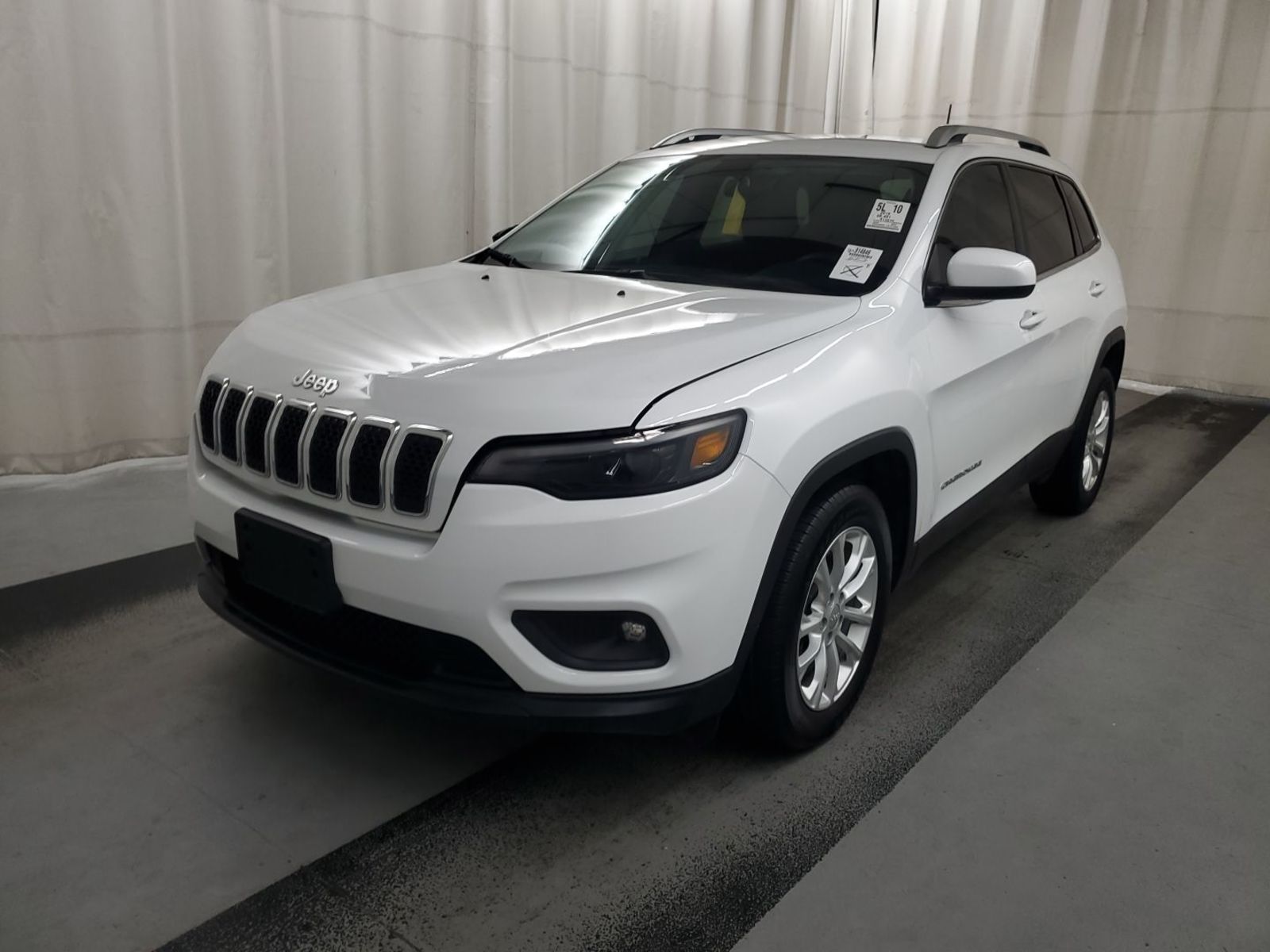 2019 Jeep Cherokee  Latitude FWD