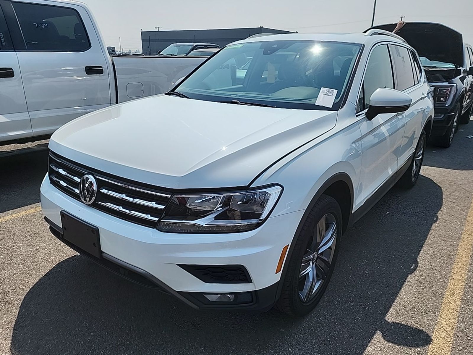 2020 Volkswagen Tiguan  SEL AWD