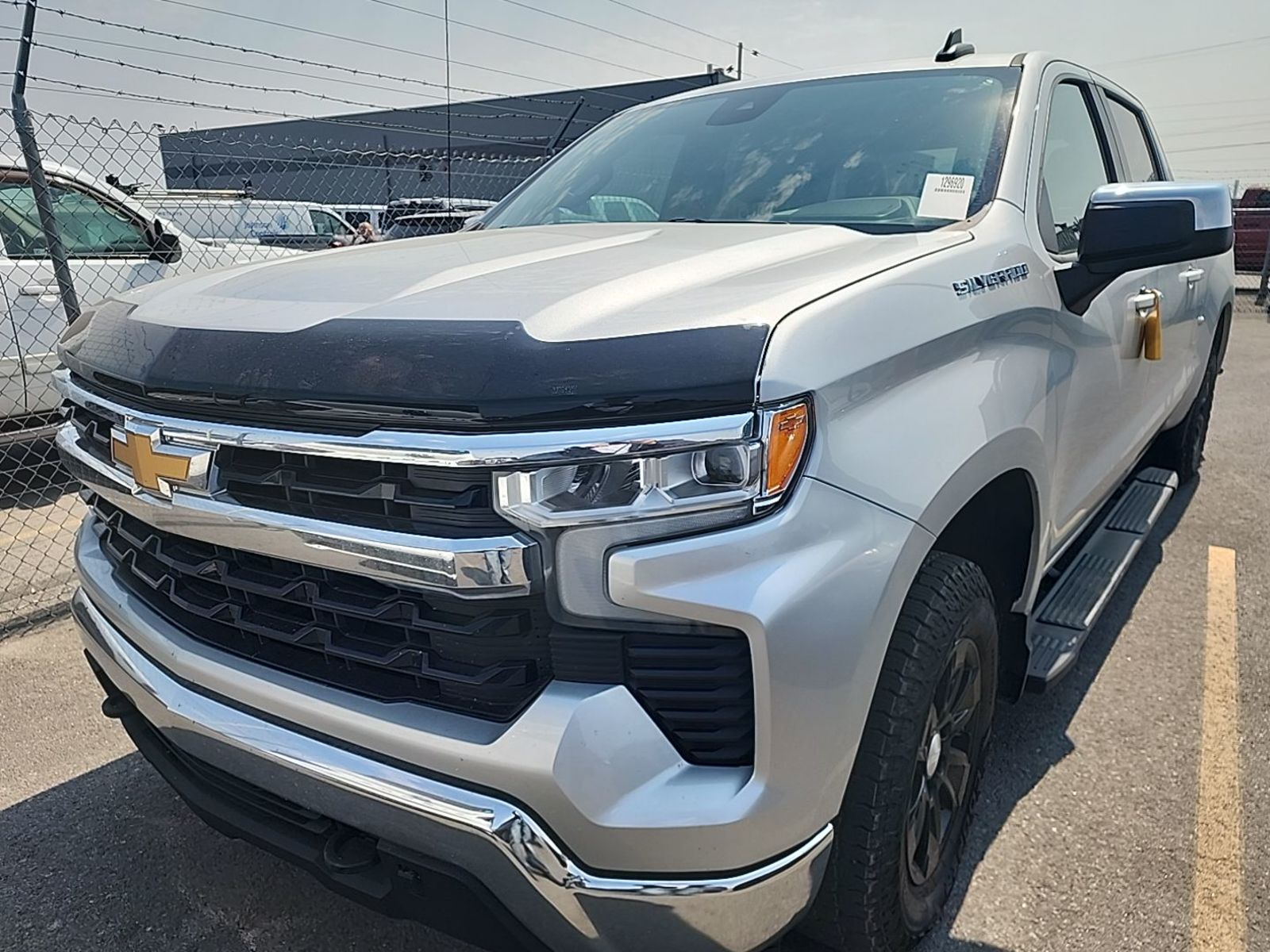 2022 Chevrolet Silverado 1500  LT AWD