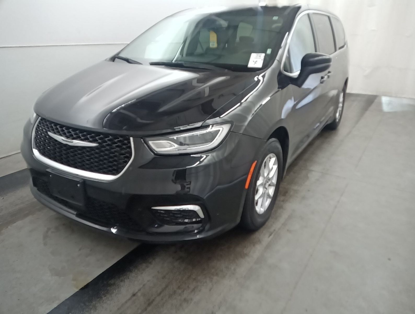 2023 Chrysler Pacifica  Touring L FWD