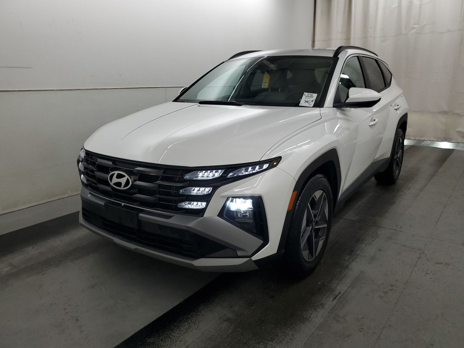 2025 Hyundai Tucson  SEL FWD