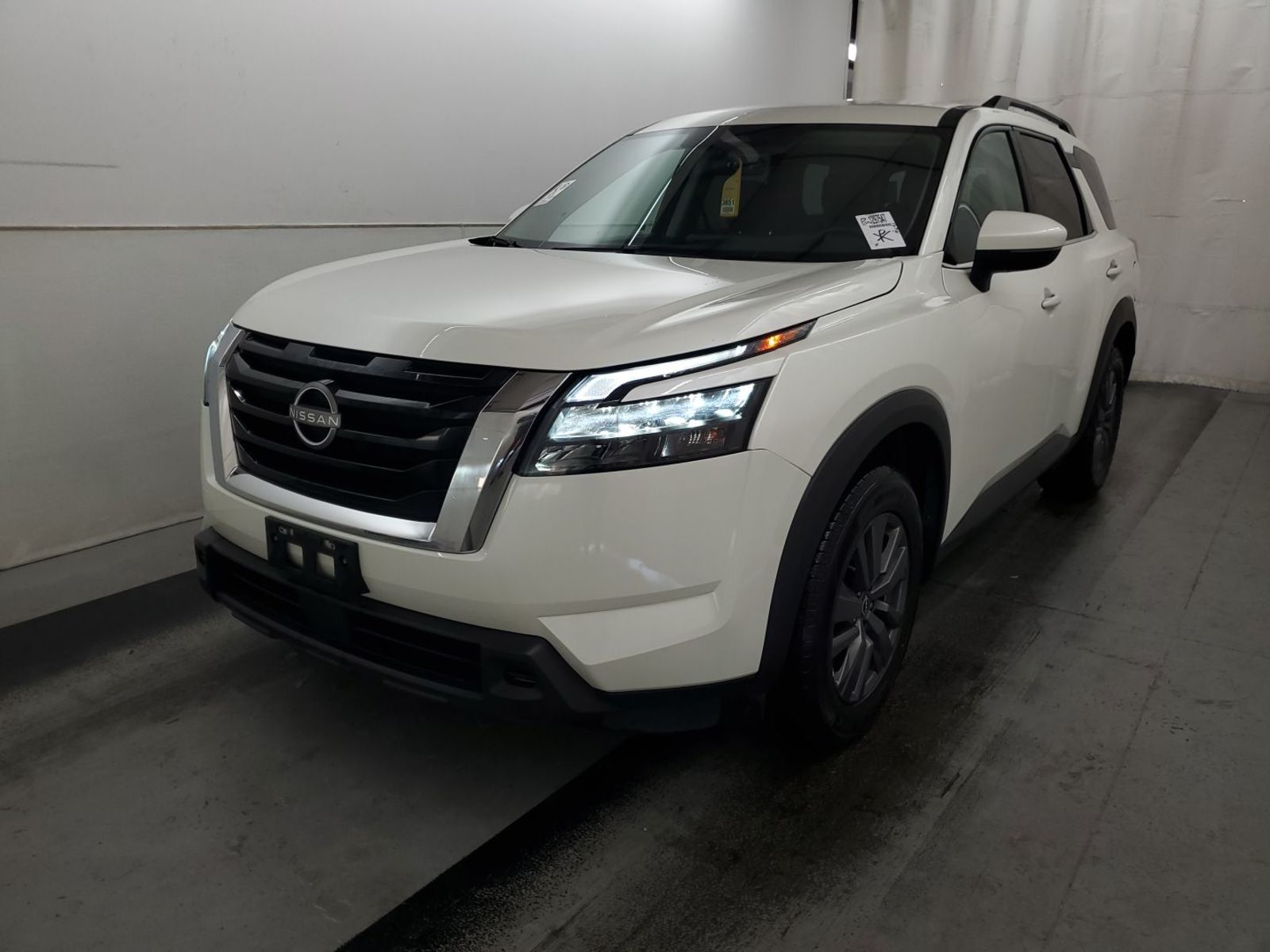 2024 Nissan Pathfinder SV FWD