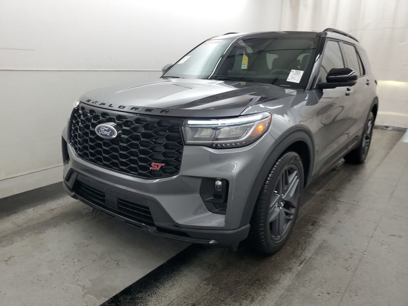 2025 Ford Explorer  ST AWD