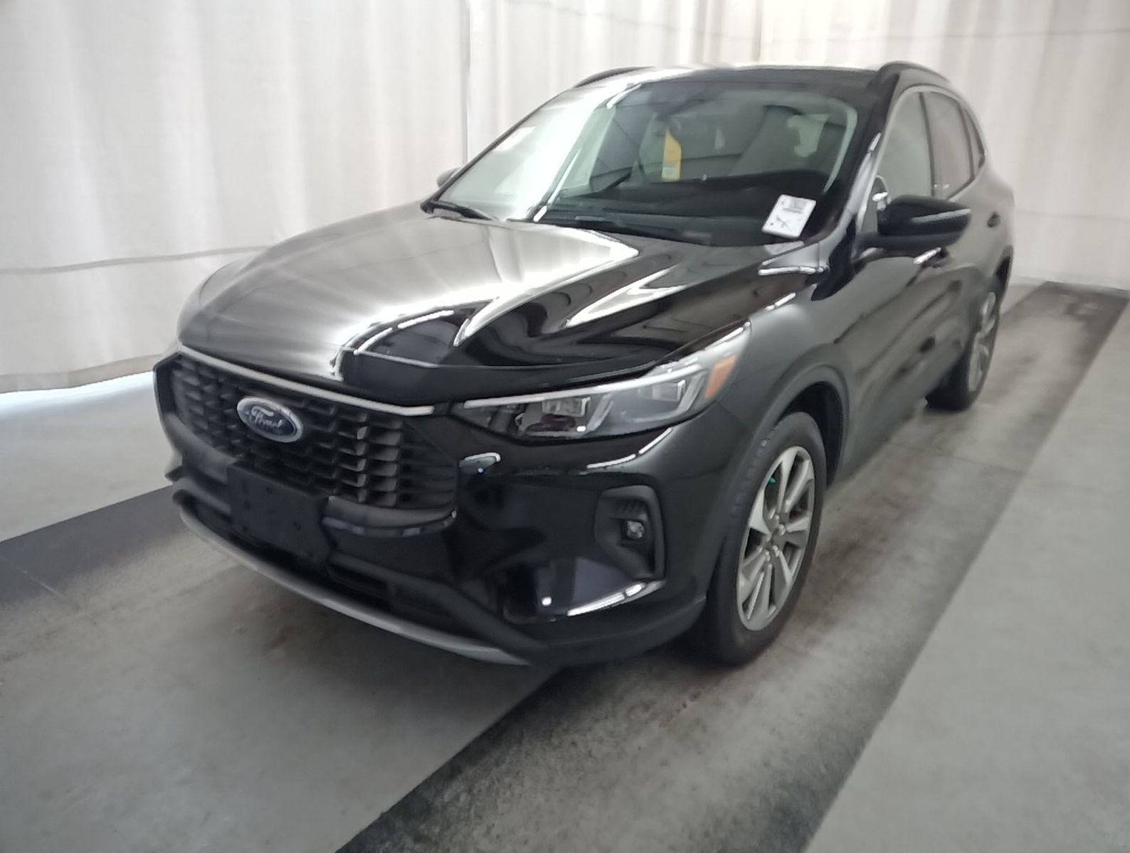 2025 Ford Escape   AWD
