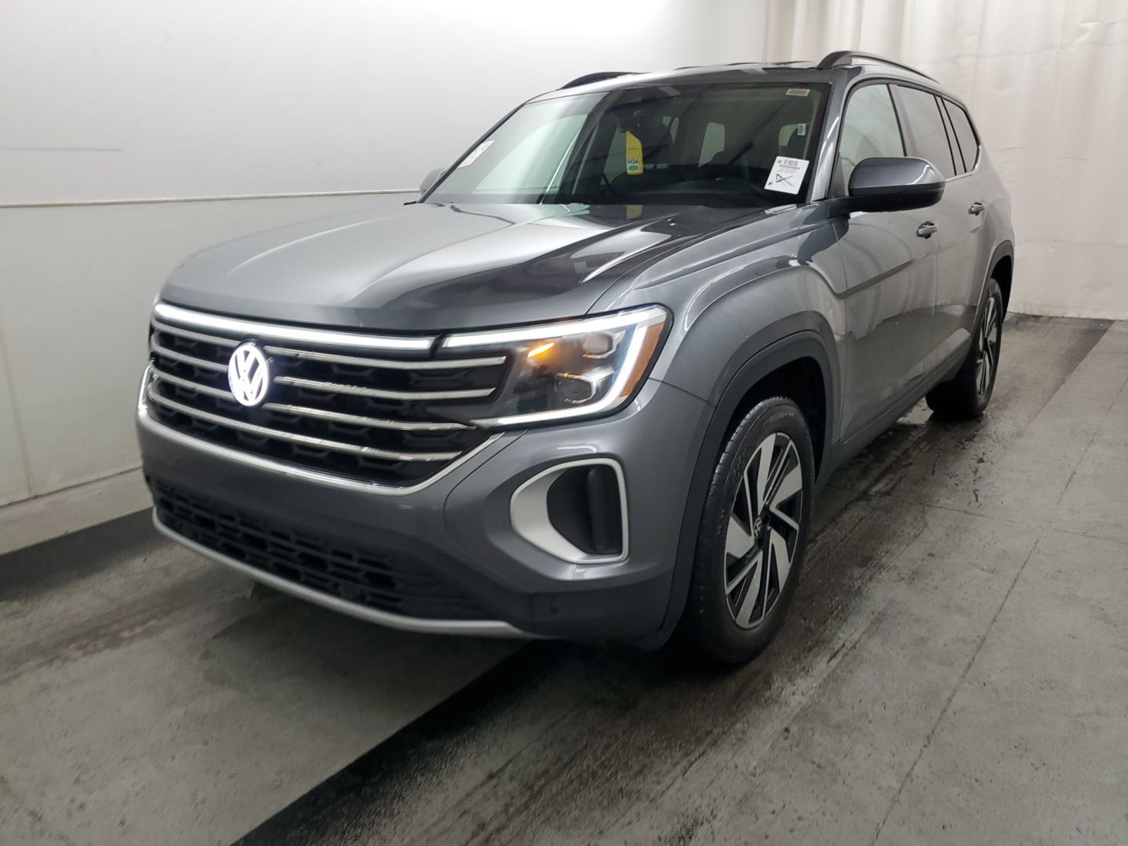 2025 Volkswagen Atlas   AWD