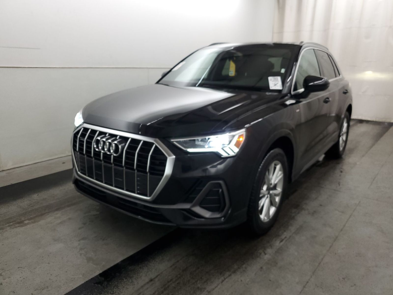 2025 Audi Q3   AWD