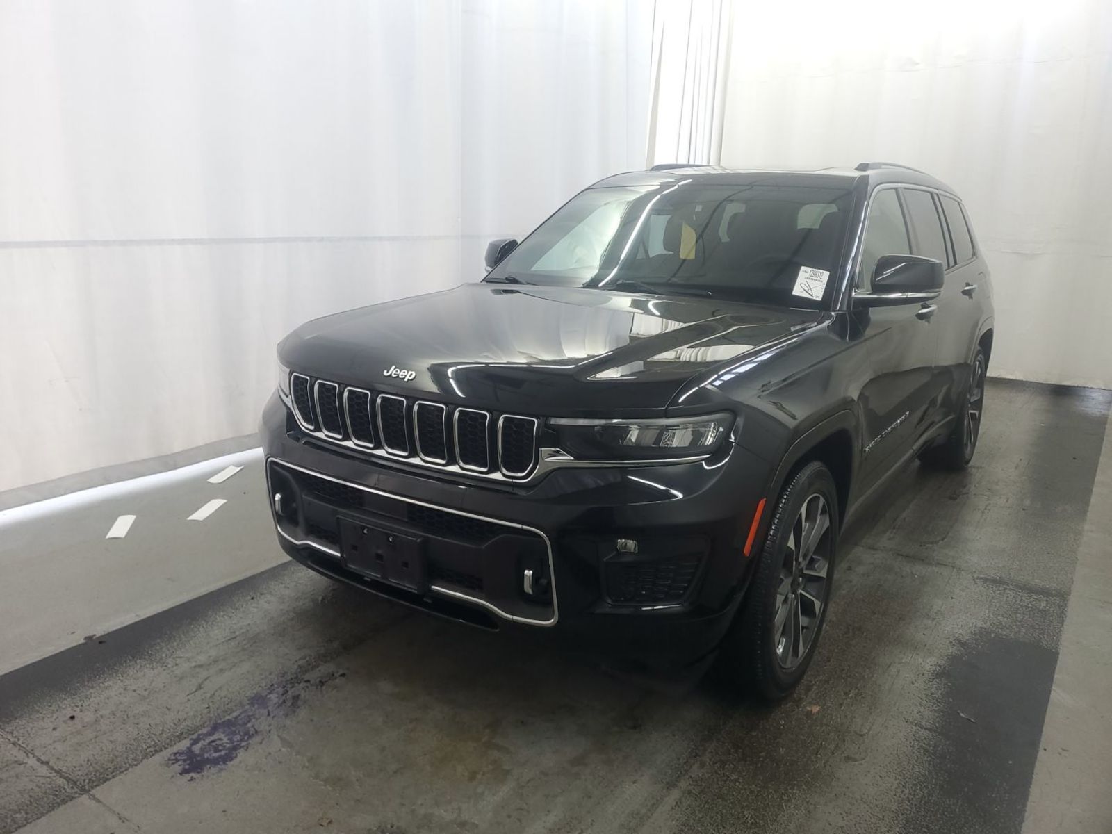 2023 Jeep Grand Cherokee  Overland AWD