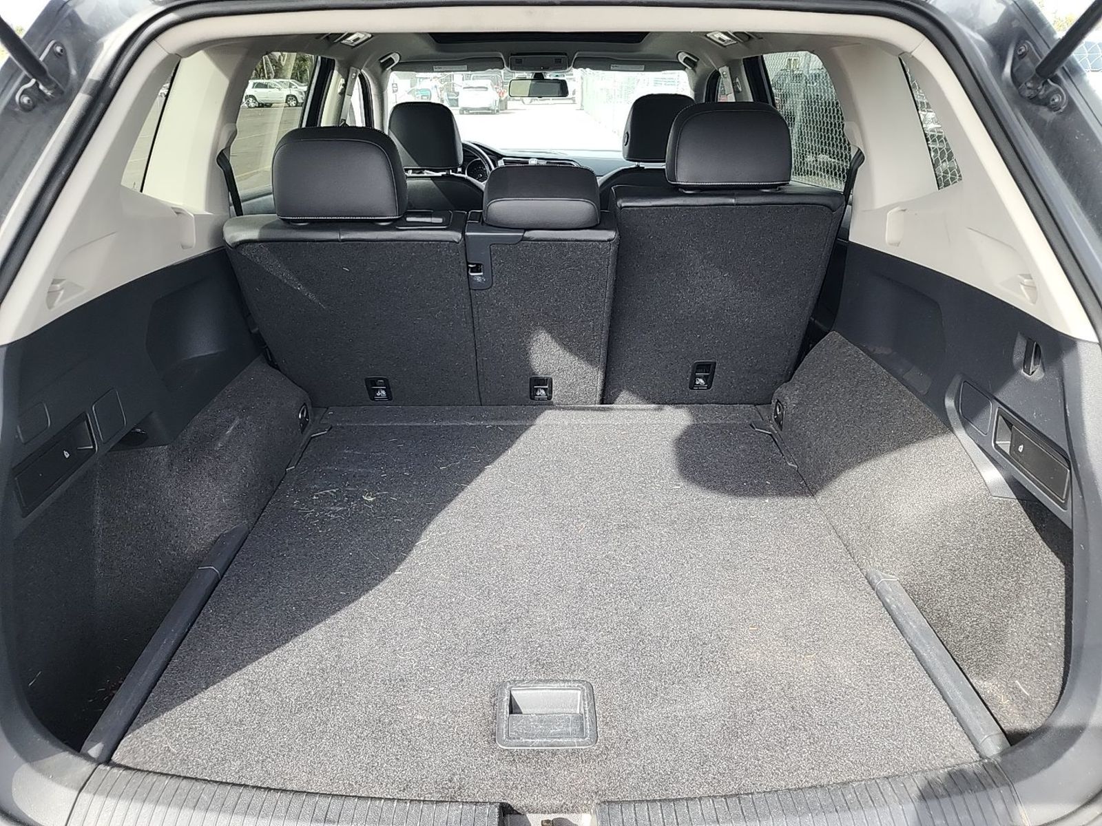 2021 Volkswagen Tiguan  SE AWD