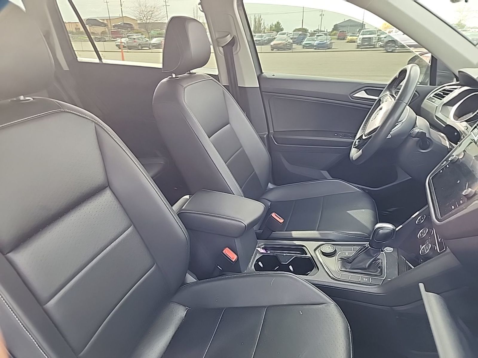 2021 Volkswagen Tiguan  SE AWD