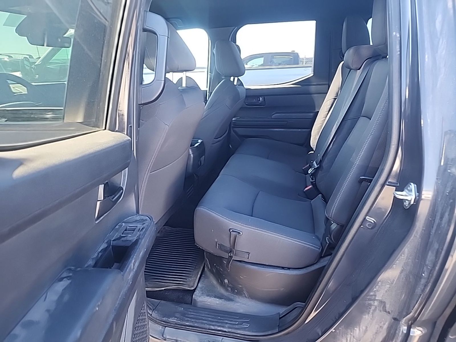 2024 Toyota Tacoma  SR5 AWD