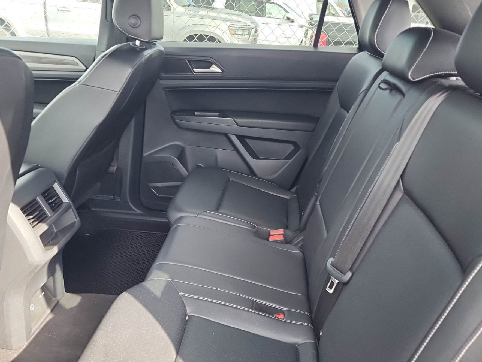 2020 Volkswagen Atlas Cross Sport   AWD