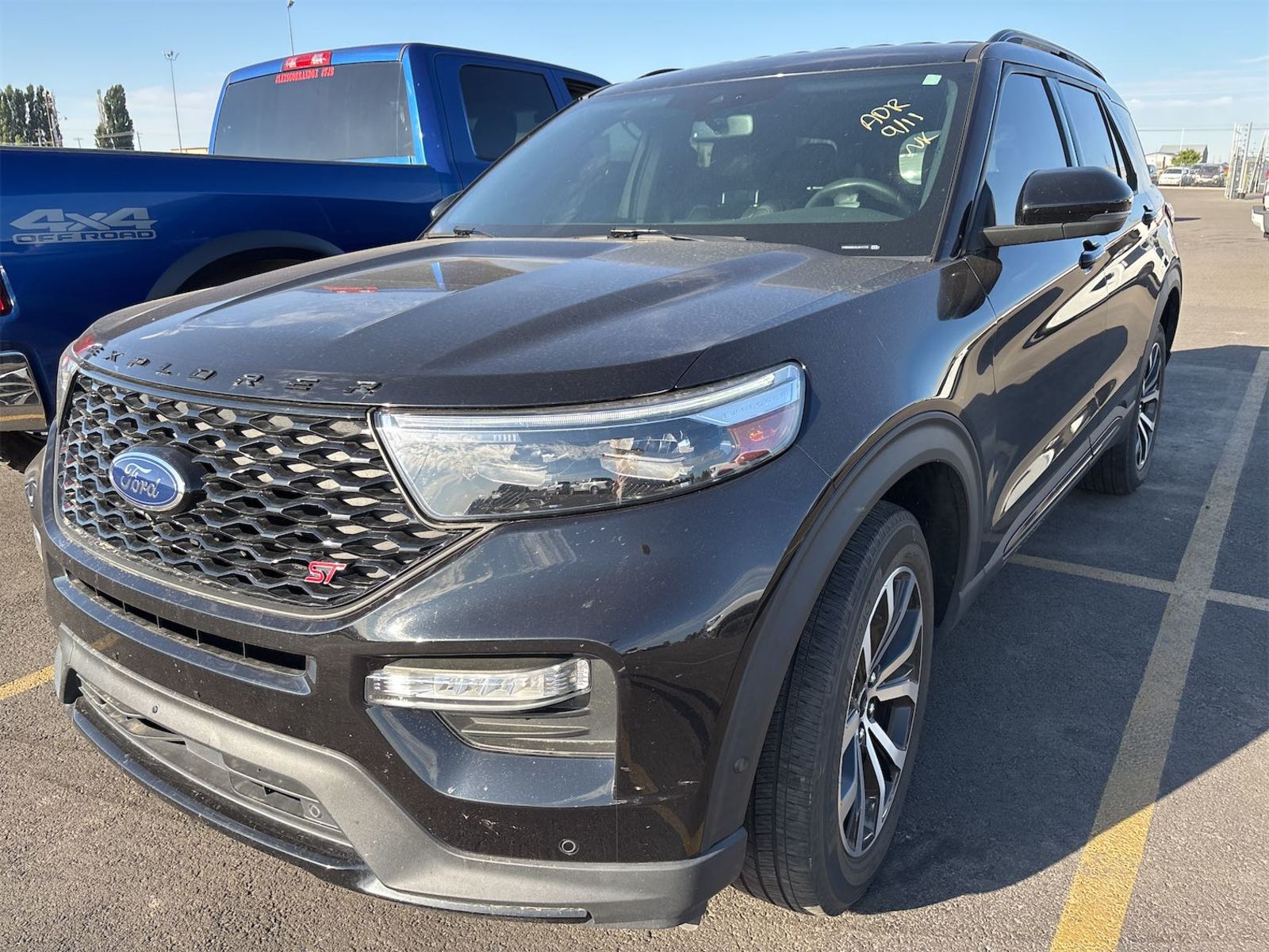 2020 Ford Explorer  ST AWD