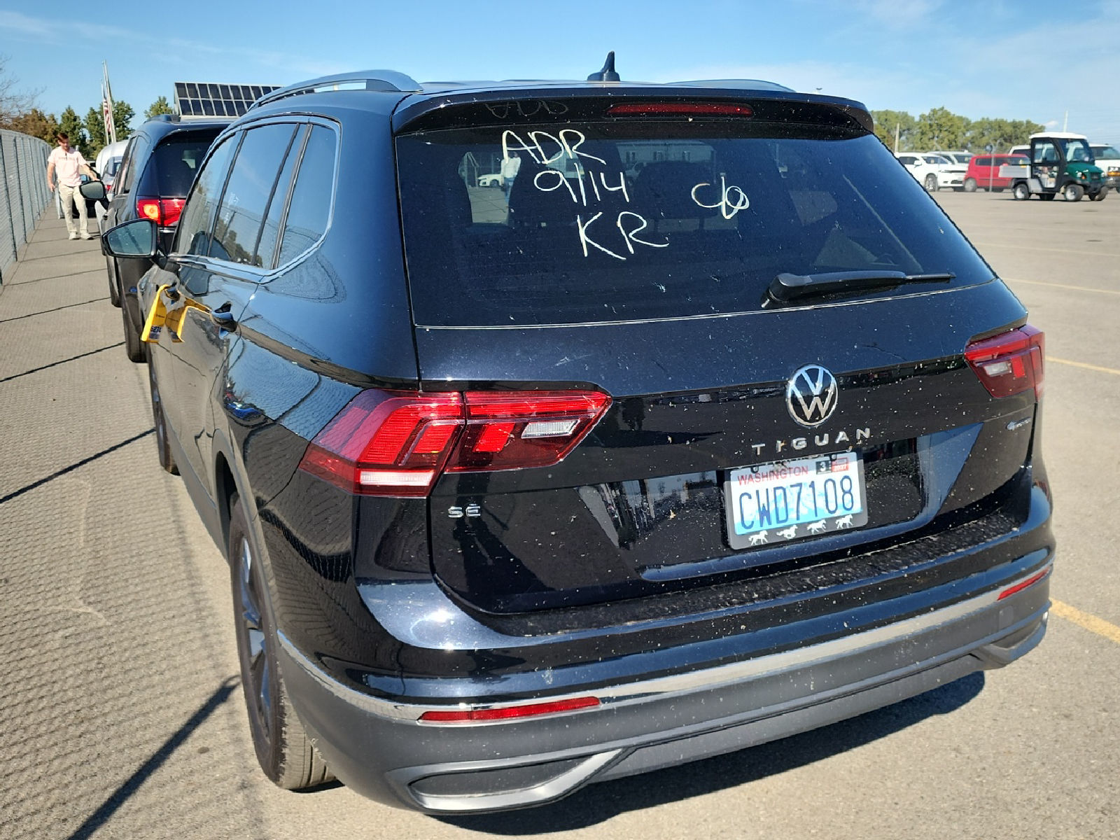 2023 Volkswagen Tiguan  SE AWD