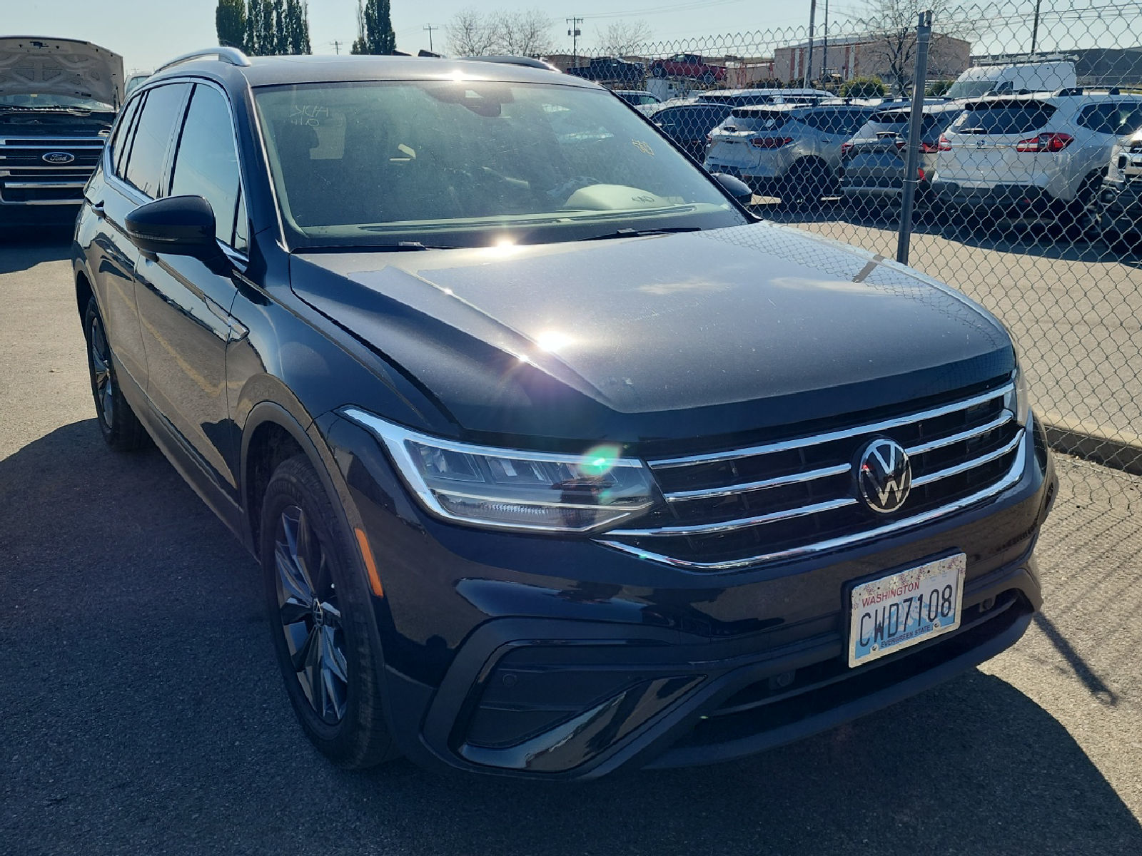 2023 Volkswagen Tiguan  SE AWD