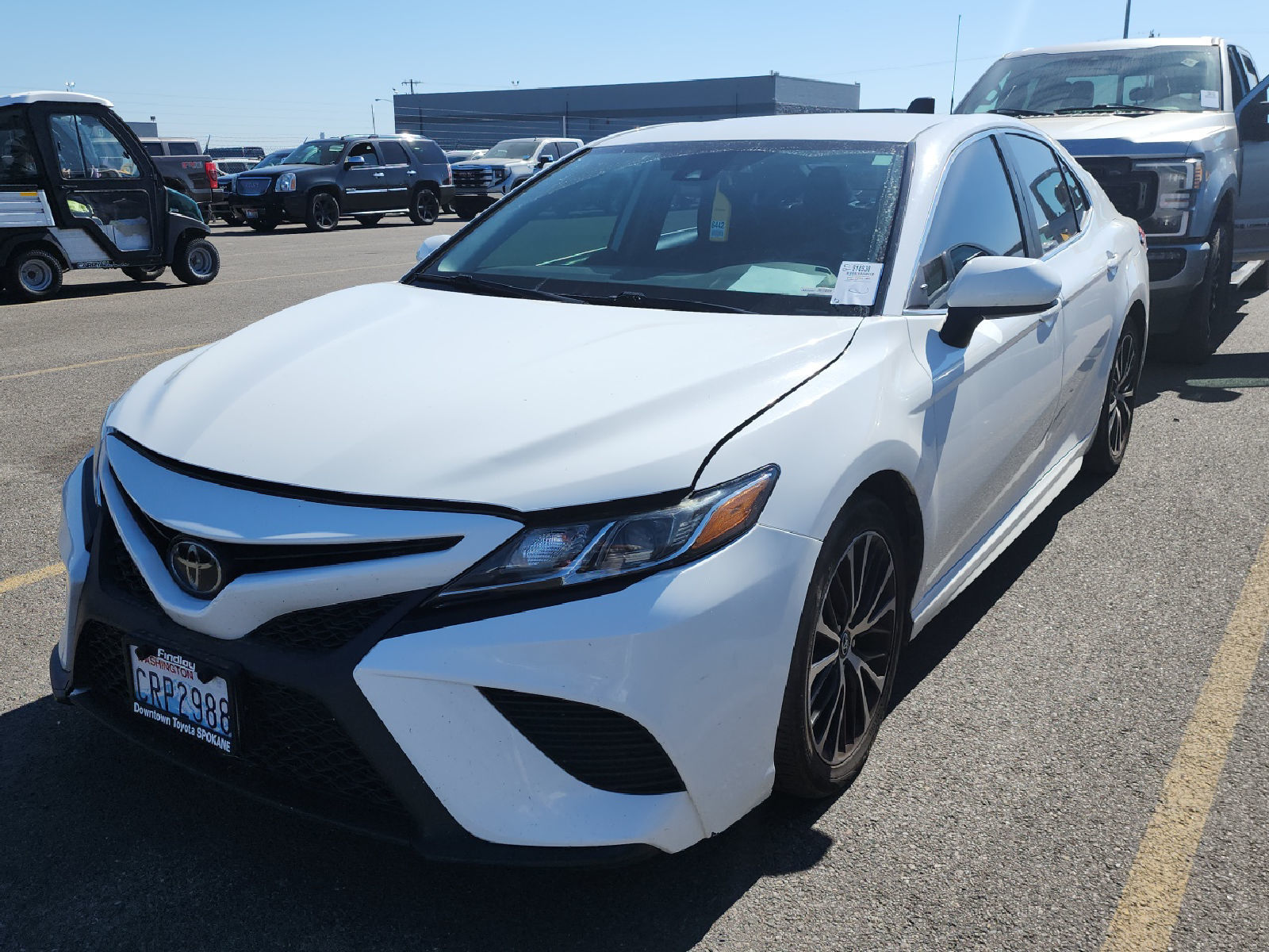 2020 Toyota Camry  SE FWD
