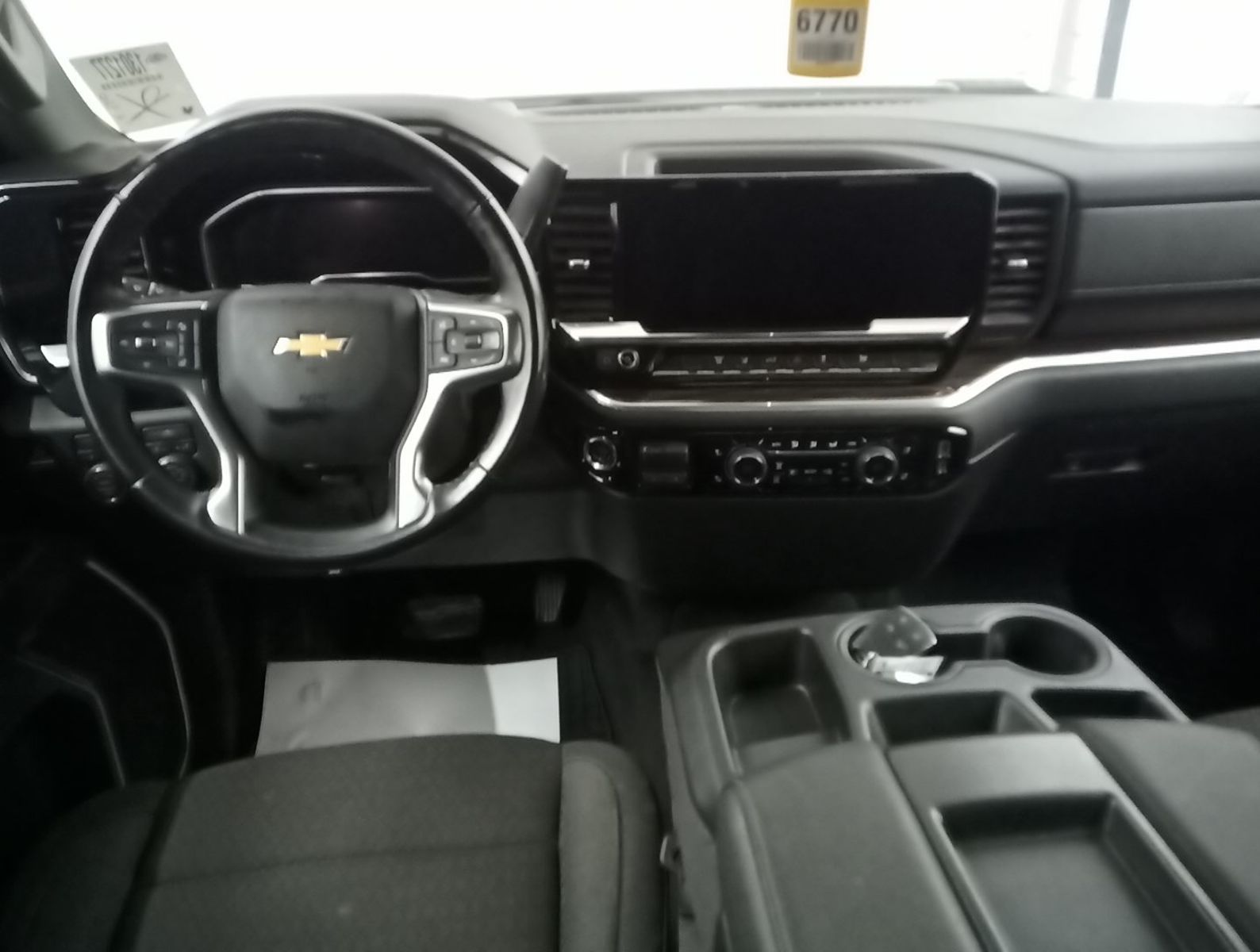 2025 Chevrolet Silverado 2500   AWD